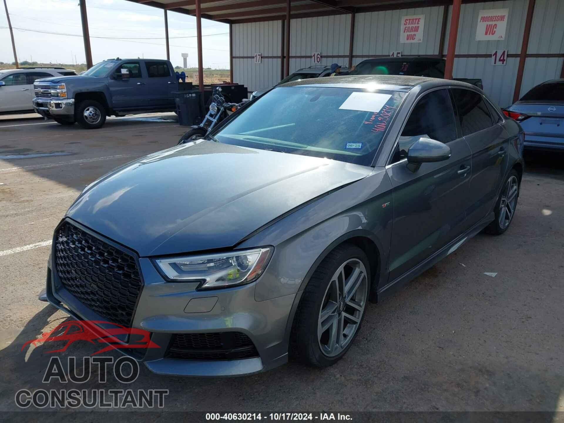 AUDI A3 2017 - WAUJ8GFF8H1016144