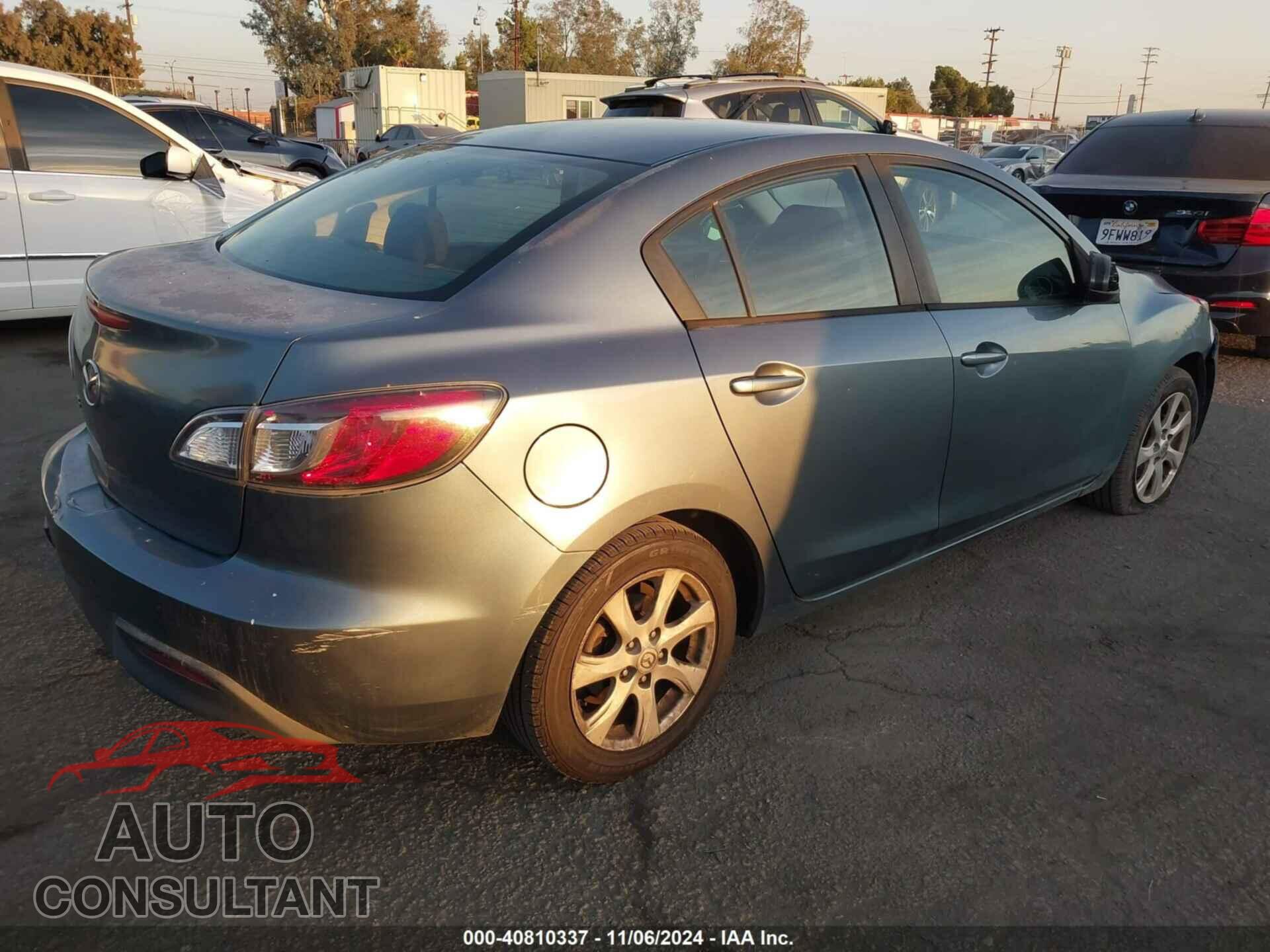 MAZDA MAZDA3 2011 - JM1BL1VG3B1499014