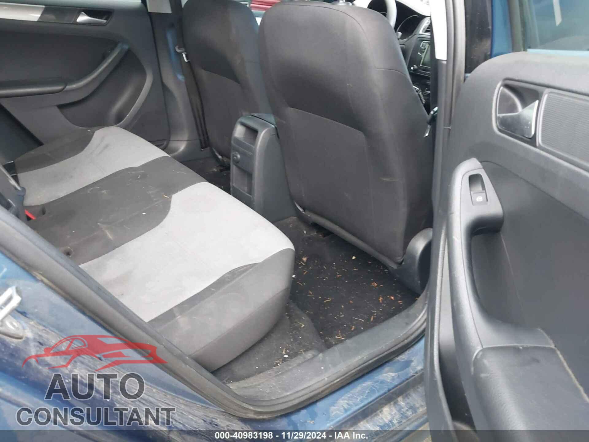 VOLKSWAGEN JETTA 2017 - 3VW167AJ9HM333306