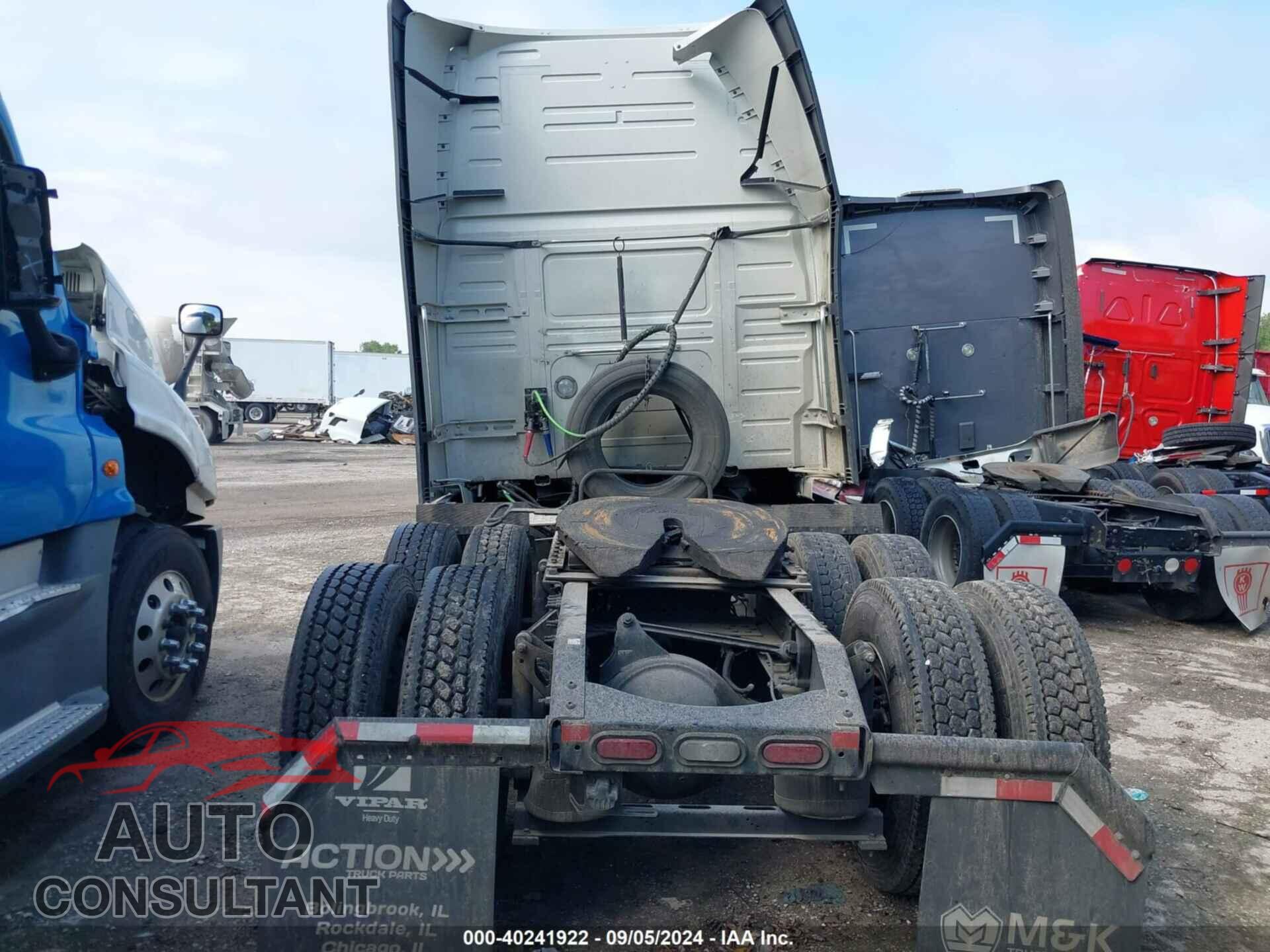 VOLVO VNL 2023 - 4V4NC9EH3PN337151
