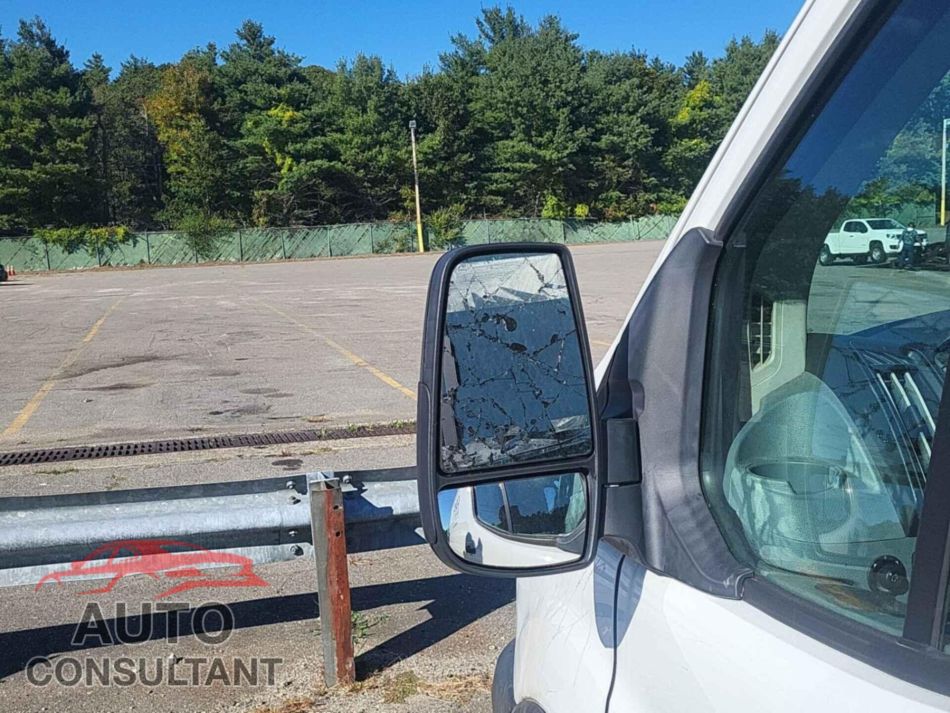 FORD TRANSIT 2017 - 1FTYE1YM0HKA82555