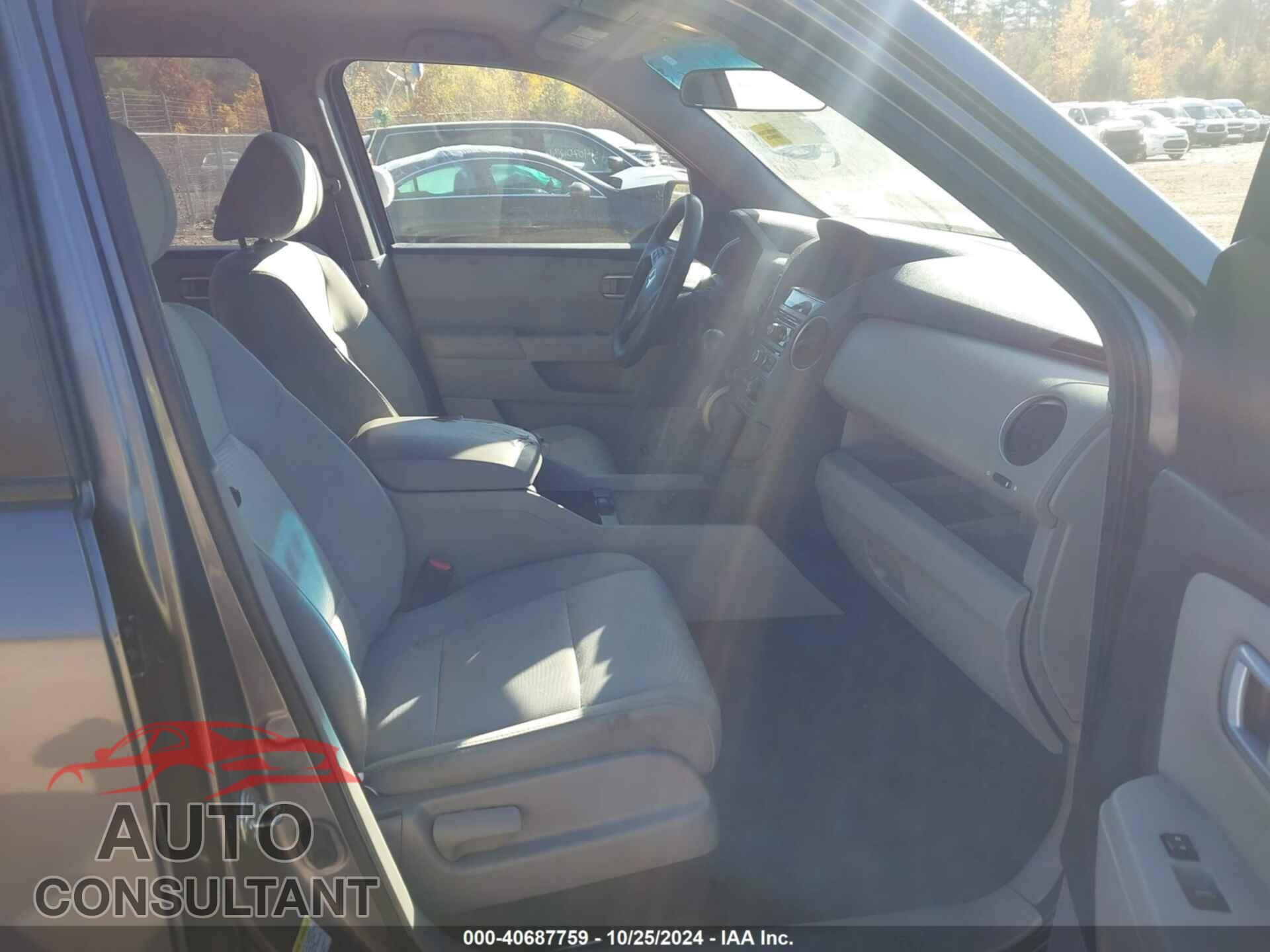 HONDA PILOT 2014 - 5FNYF4H25EB007128