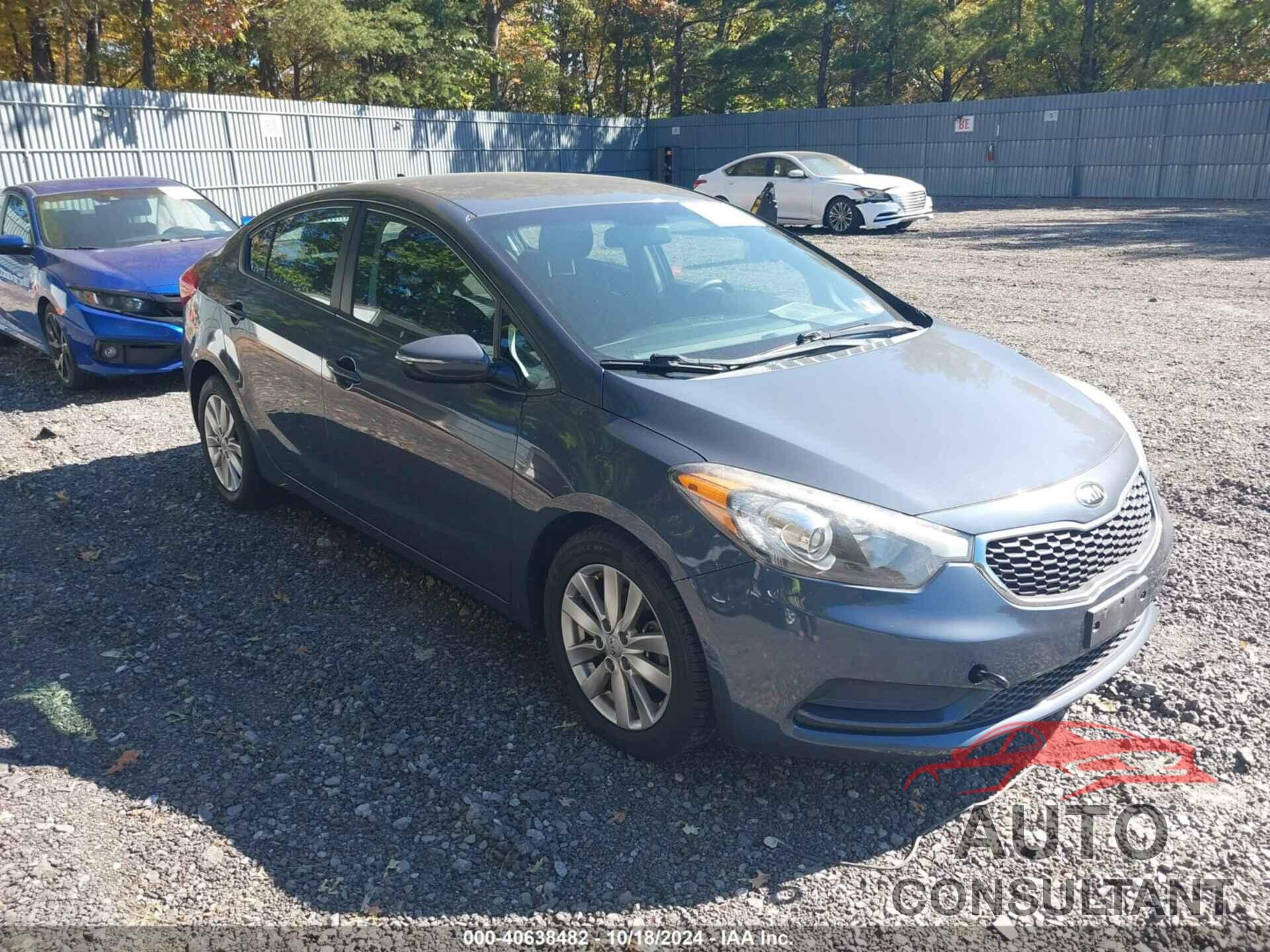 KIA FORTE 2016 - KNAFX4A60G5610443