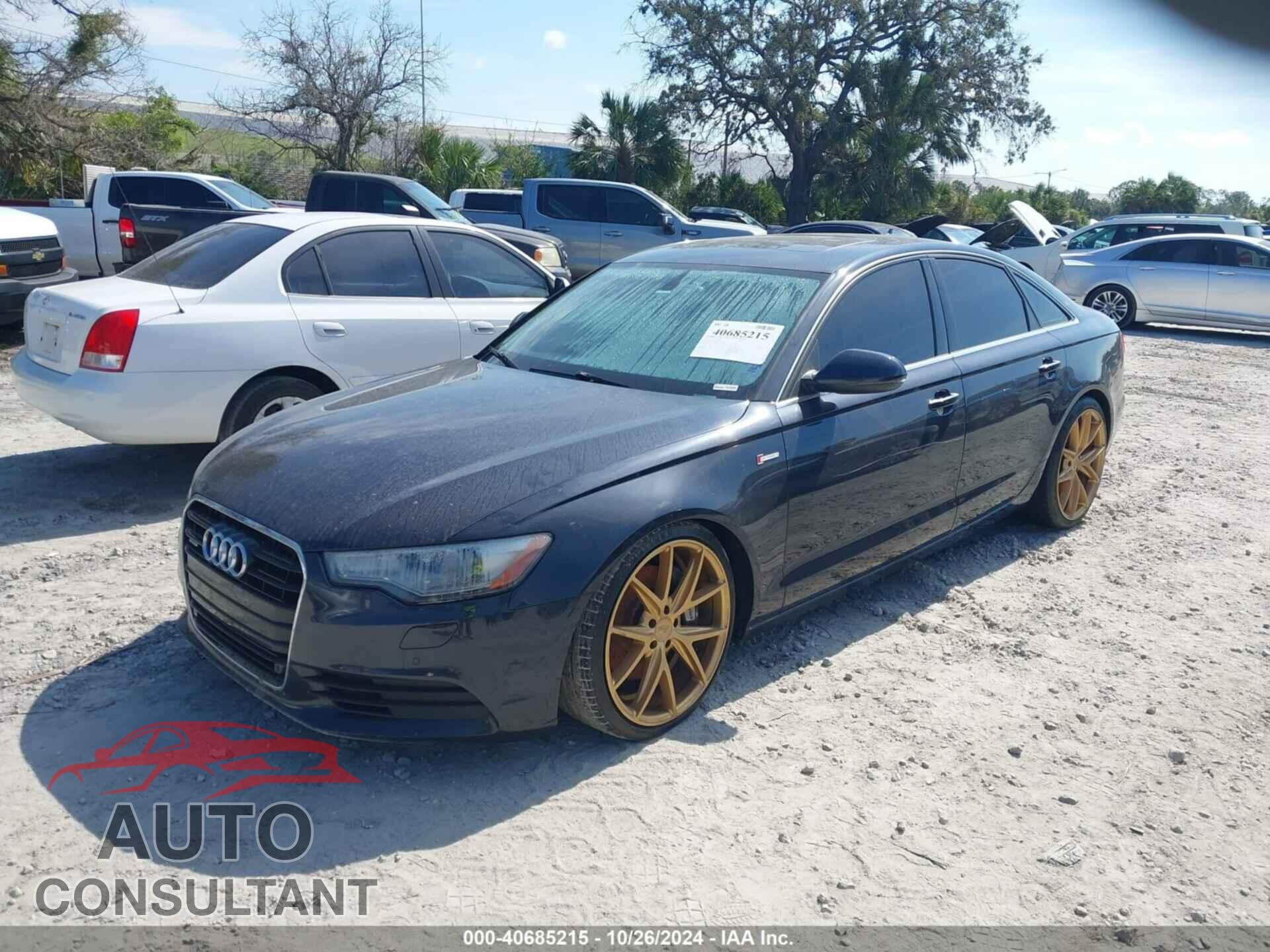 AUDI A6 2013 - WAUGGAFC5DN066082