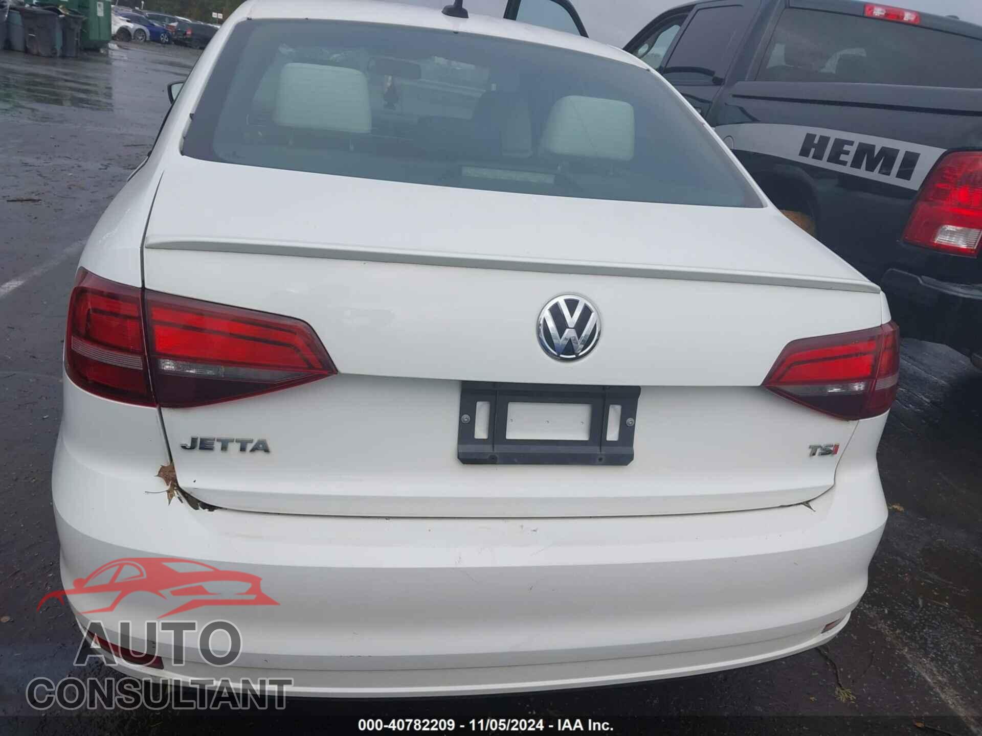 VOLKSWAGEN JETTA 2016 - 3VWD17AJ4GM302006