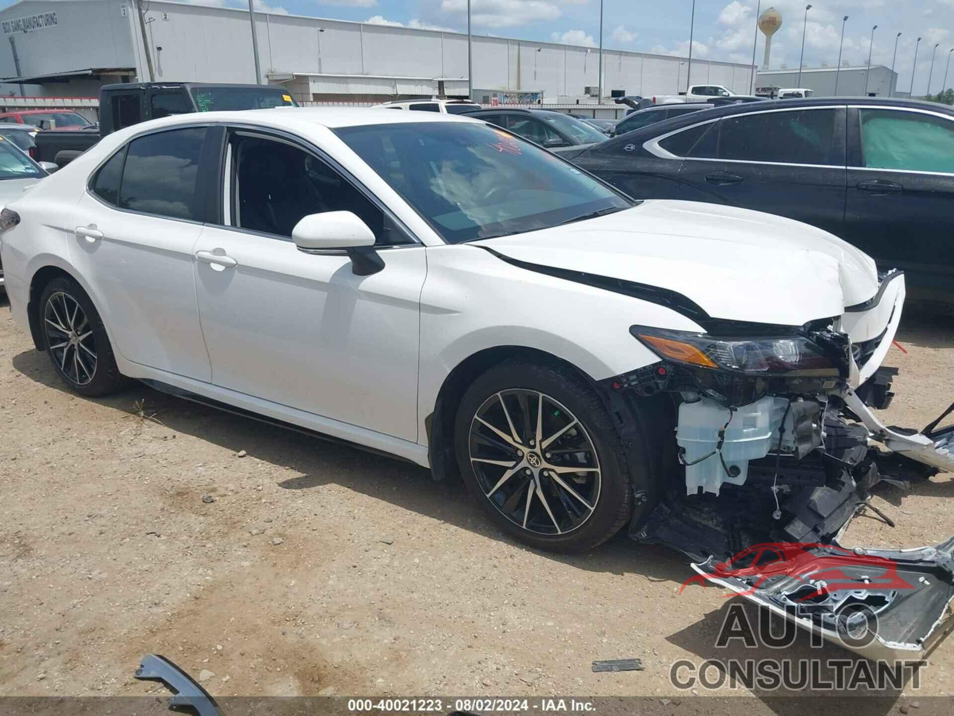 TOYOTA CAMRY 2024 - 4T1G11AK0RU204459