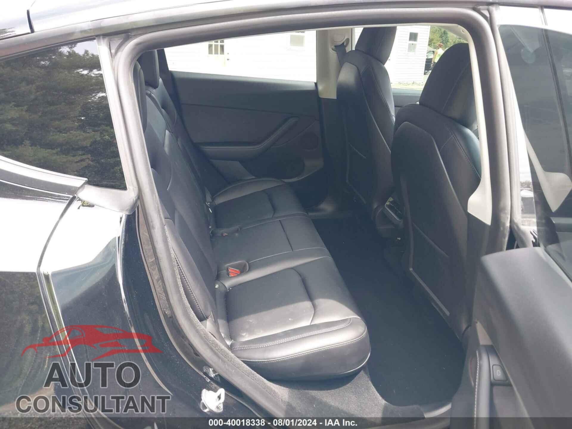 TESLA MODEL Y 2023 - 7SAYGDEE9PF663298