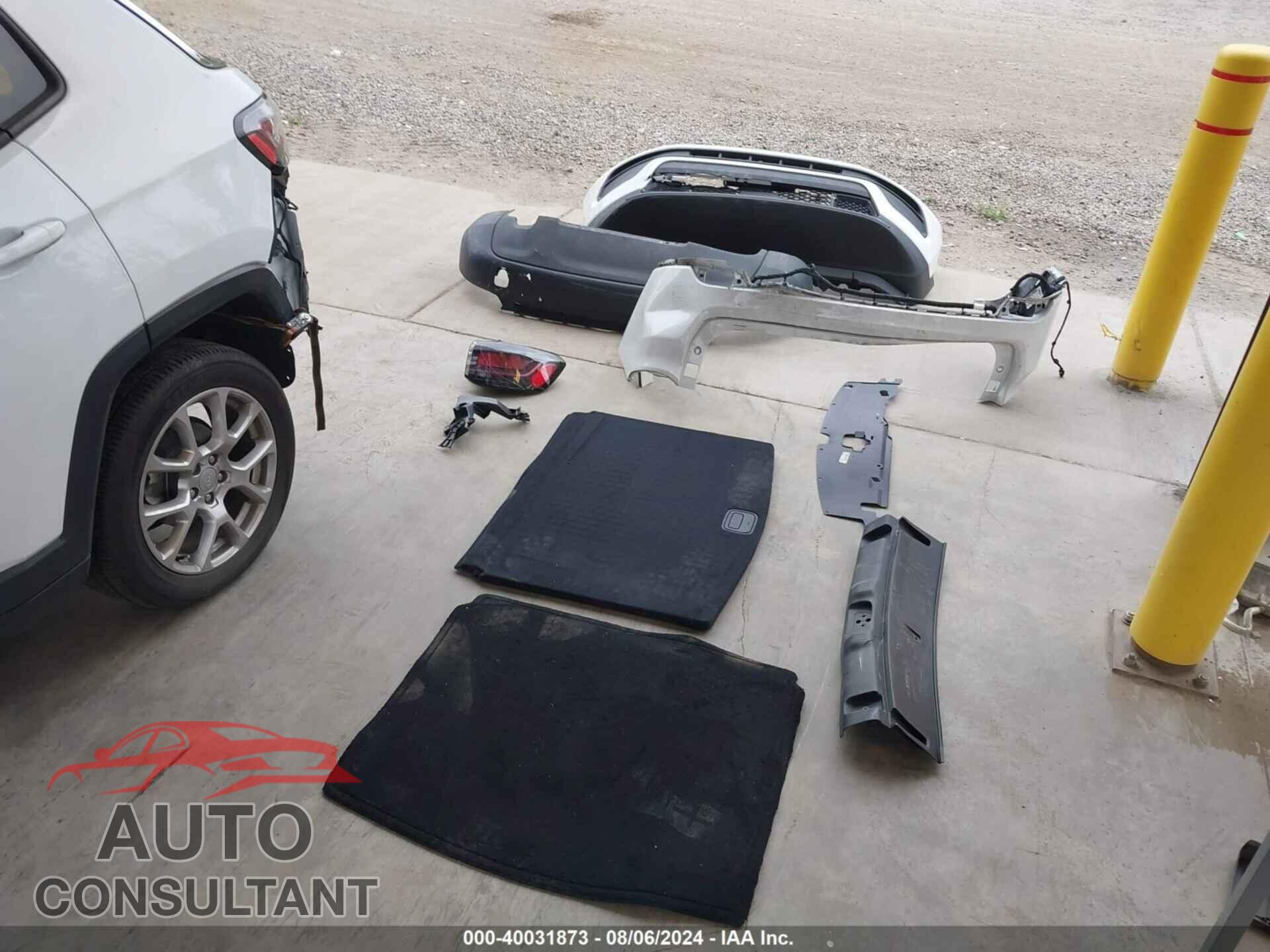 JEEP COMPASS 2022 - 3C4NJDFB3NT230239