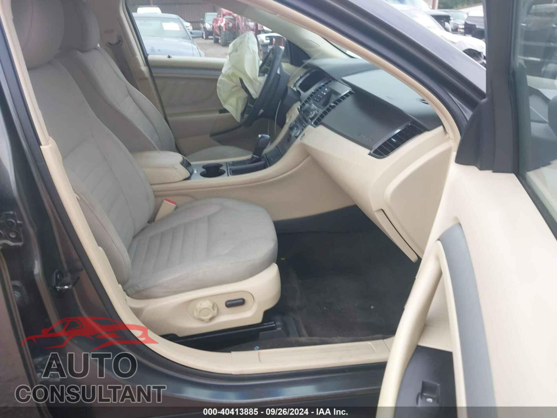 FORD TAURUS 2016 - 1FAHP2D83GG113412
