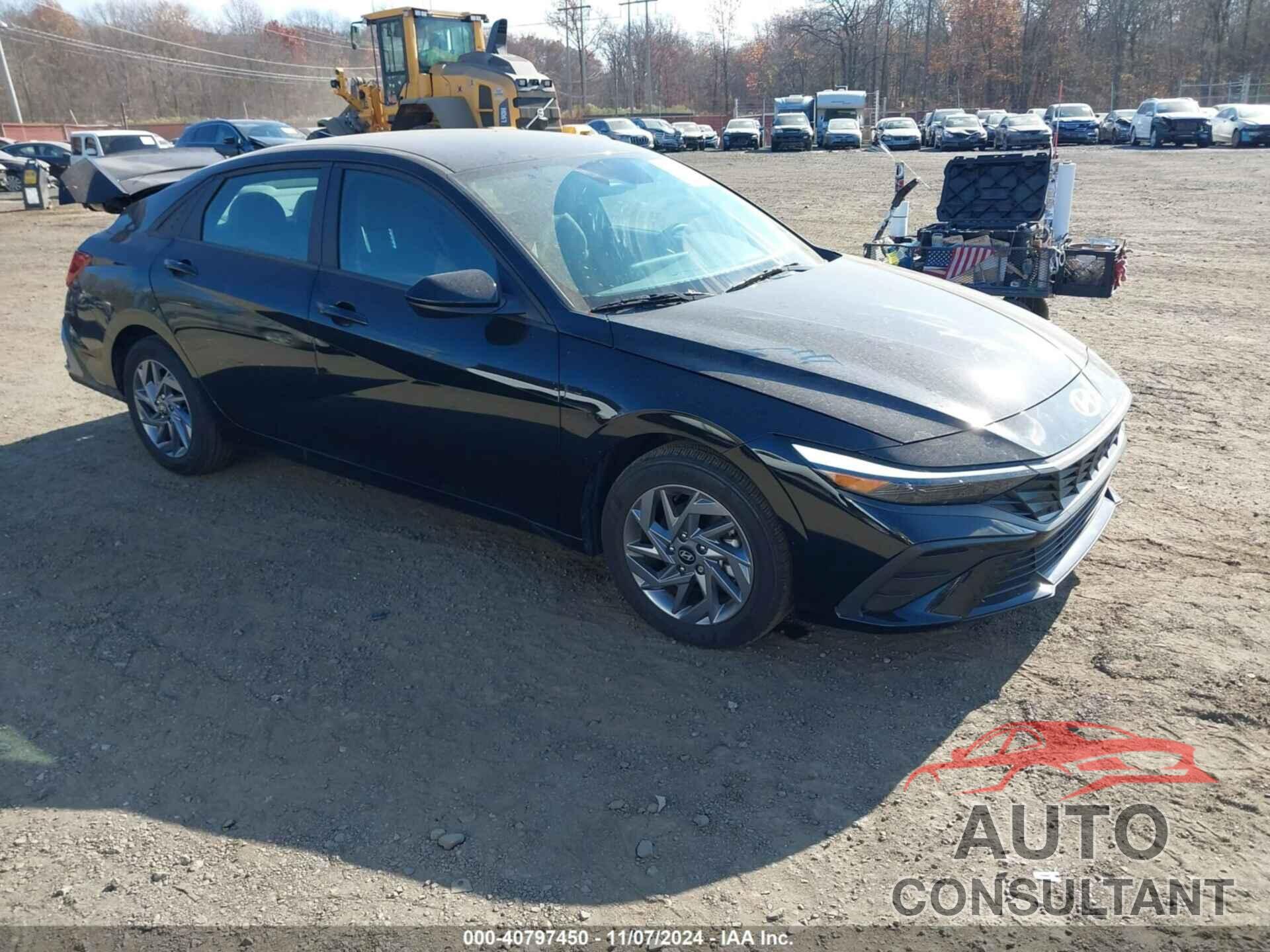 HYUNDAI ELANTRA 2024 - KMHLM4DG5RU707158