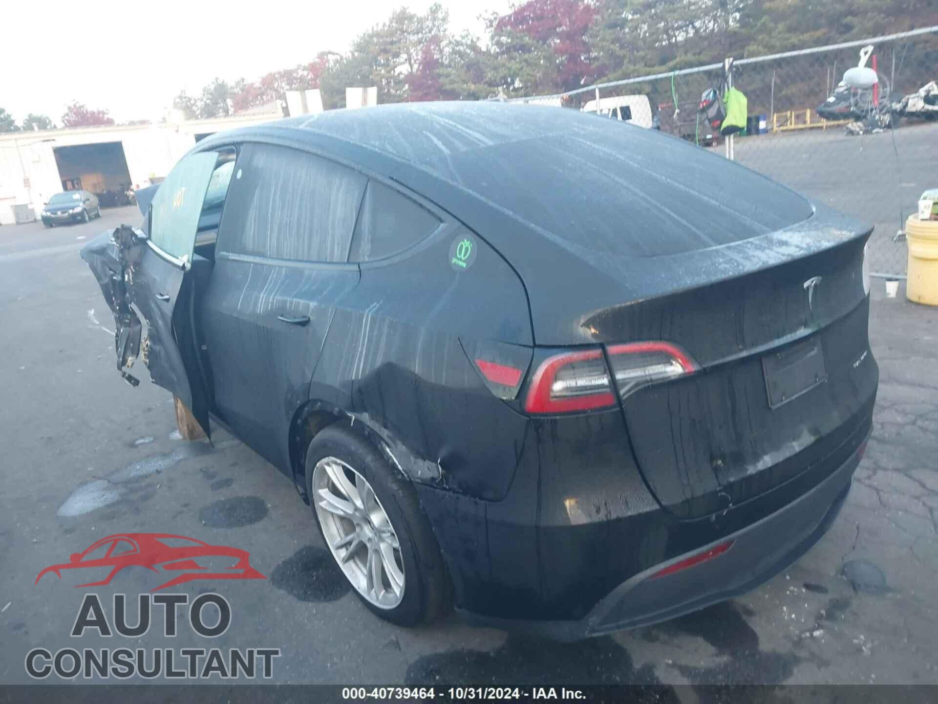 TESLA MODEL Y 2023 - 7SAYGAEE3PF925072