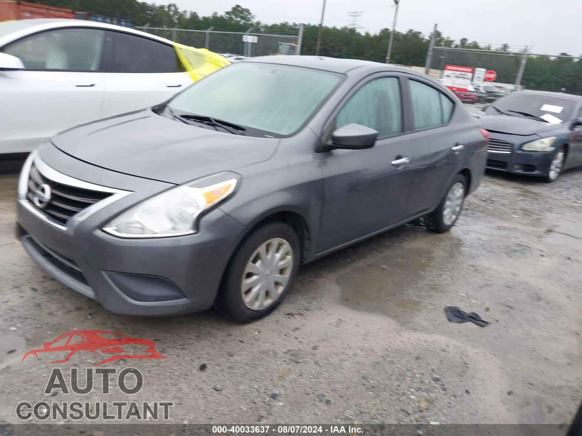 NISSAN VERSA 2017 - 3N1CN7AP8HL845120