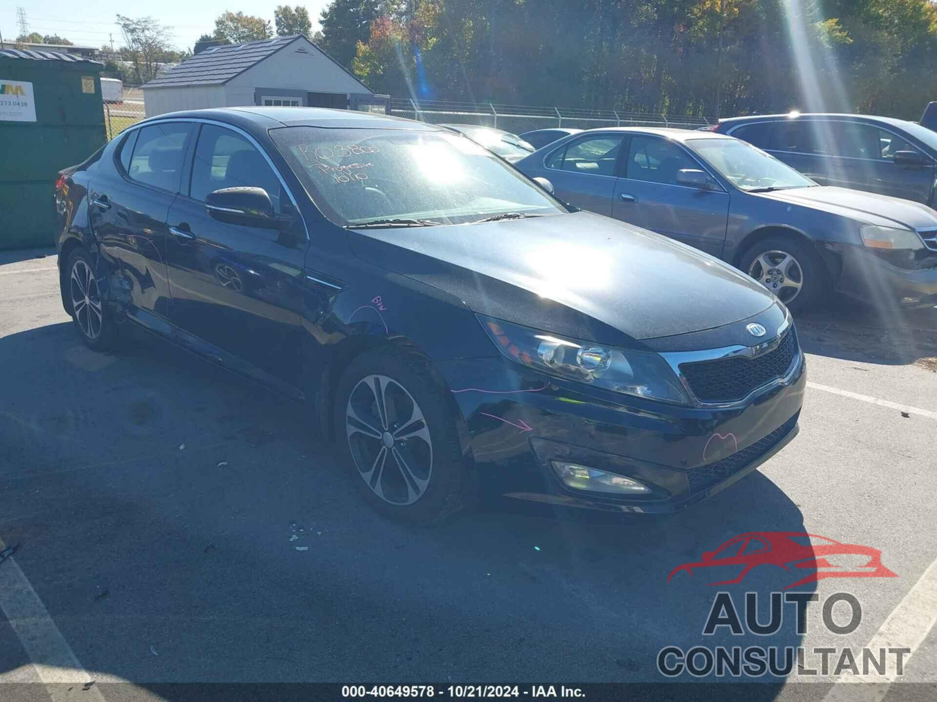 KIA OPTIMA 2011 - KNAGN4A75B5112105