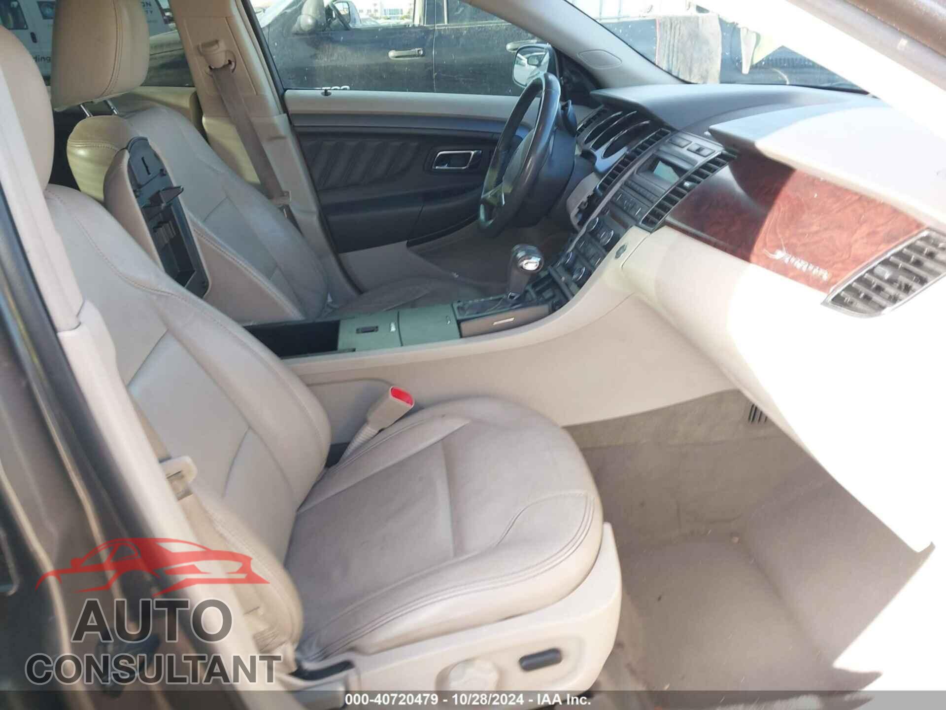 FORD TAURUS 2011 - 1FAHP2EW0BG138998