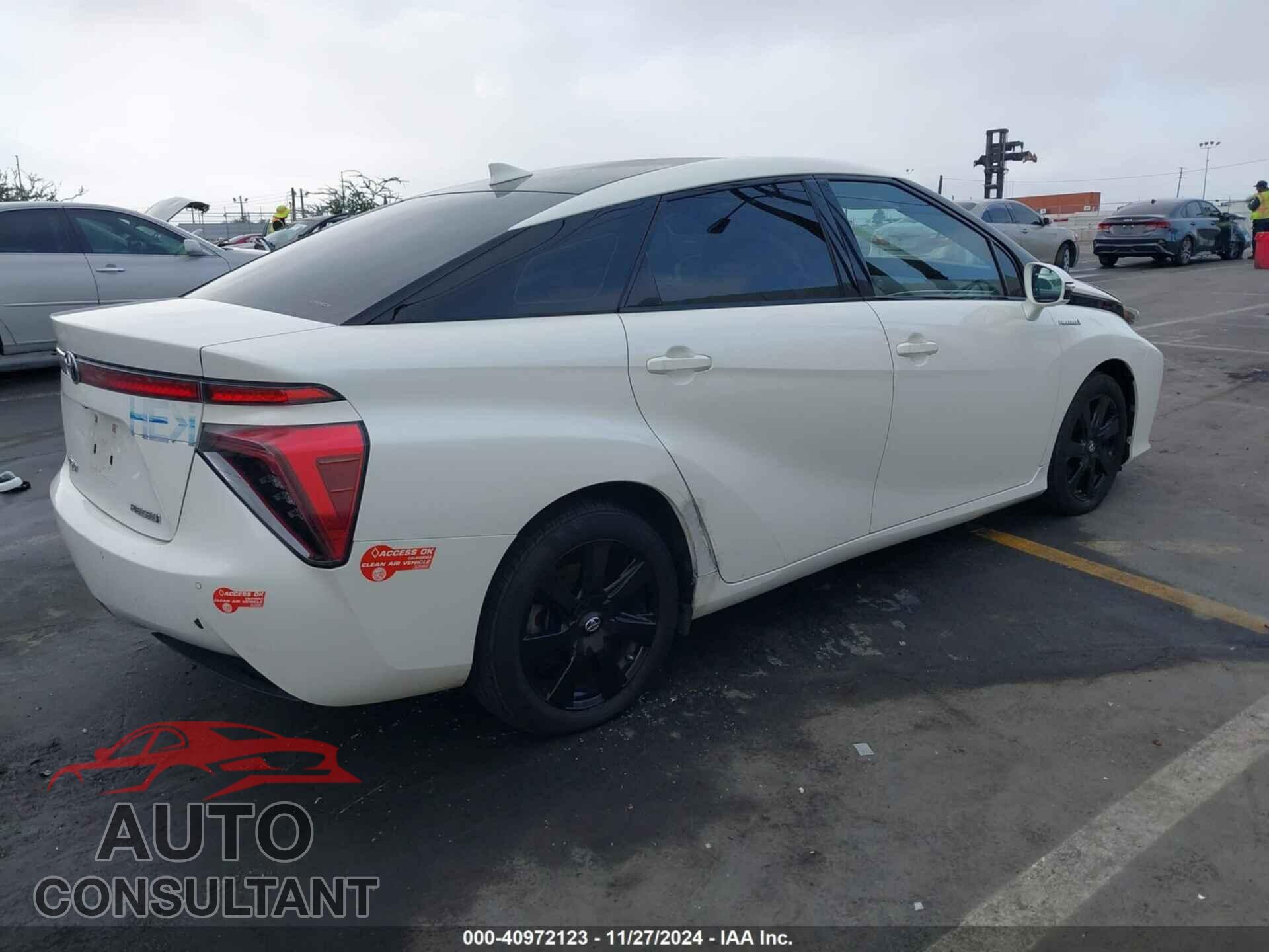 TOYOTA MIRAI 2017 - JTDBVRBD0HA002755
