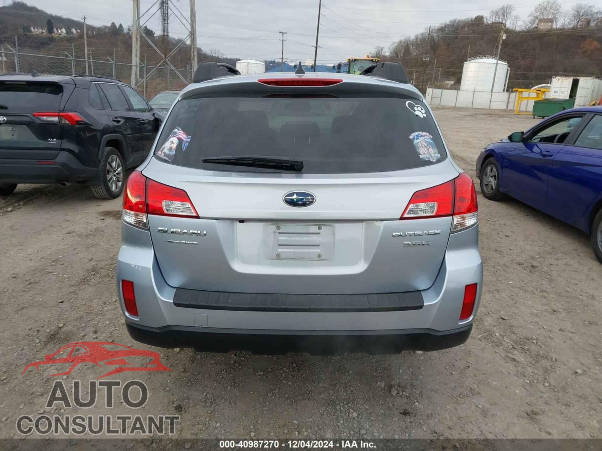 SUBARU OUTBACK 2013 - 4S4BRDKC7D2276601
