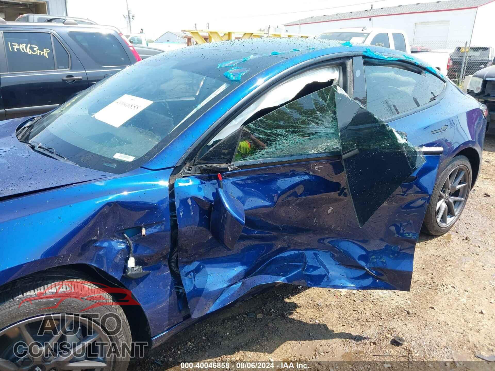 TESLA MODEL 3 2021 - 5YJ3E1EA5MF859470