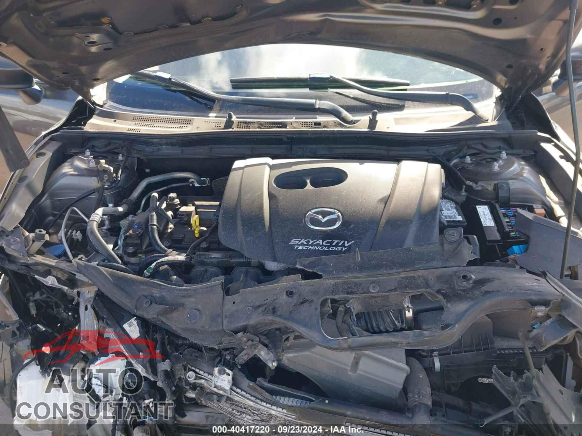 MAZDA MAZDA3 2018 - 3MZBN1M39JM161141
