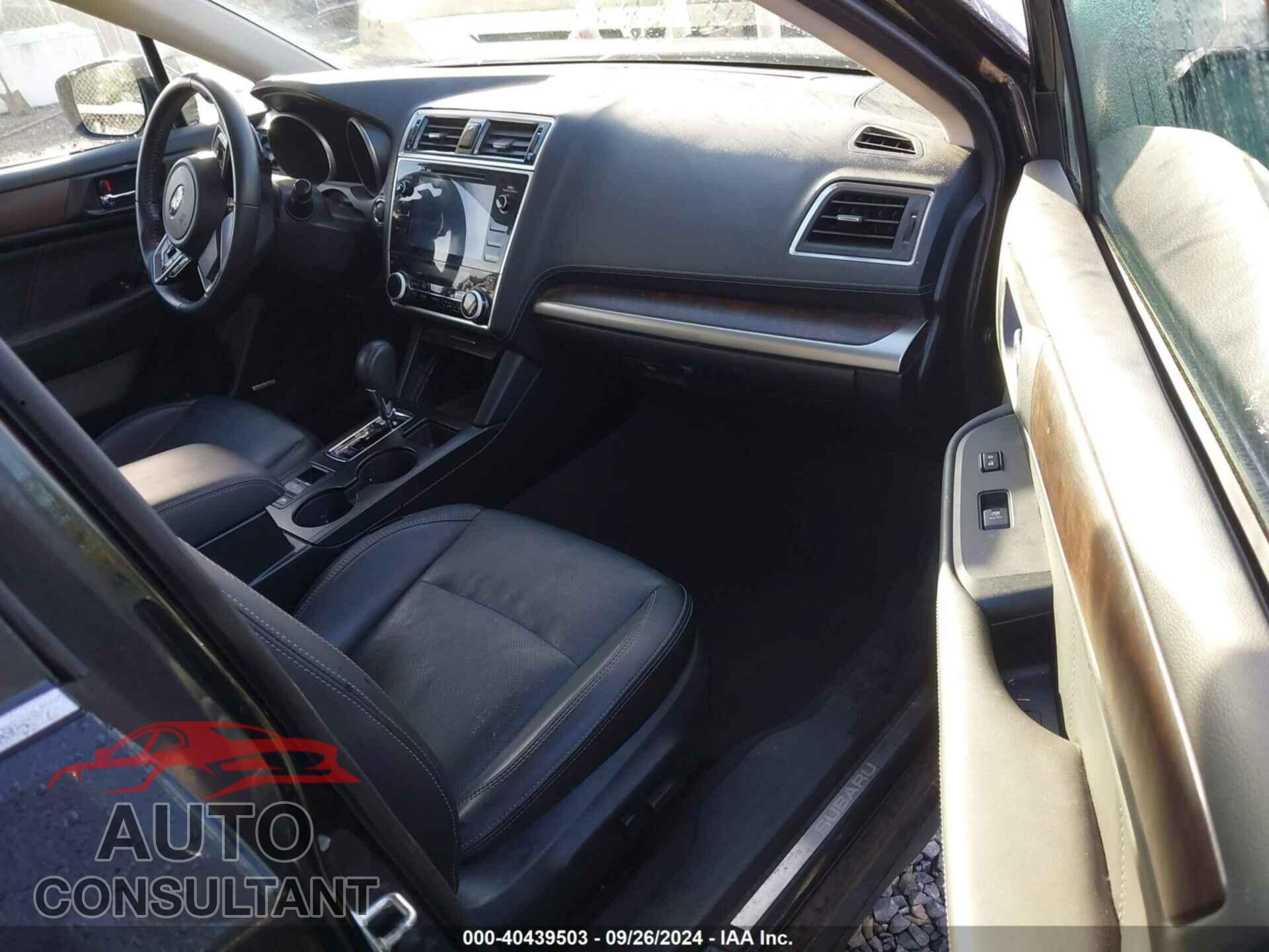 SUBARU OUTBACK 2018 - 4S4BSANC2J3286912