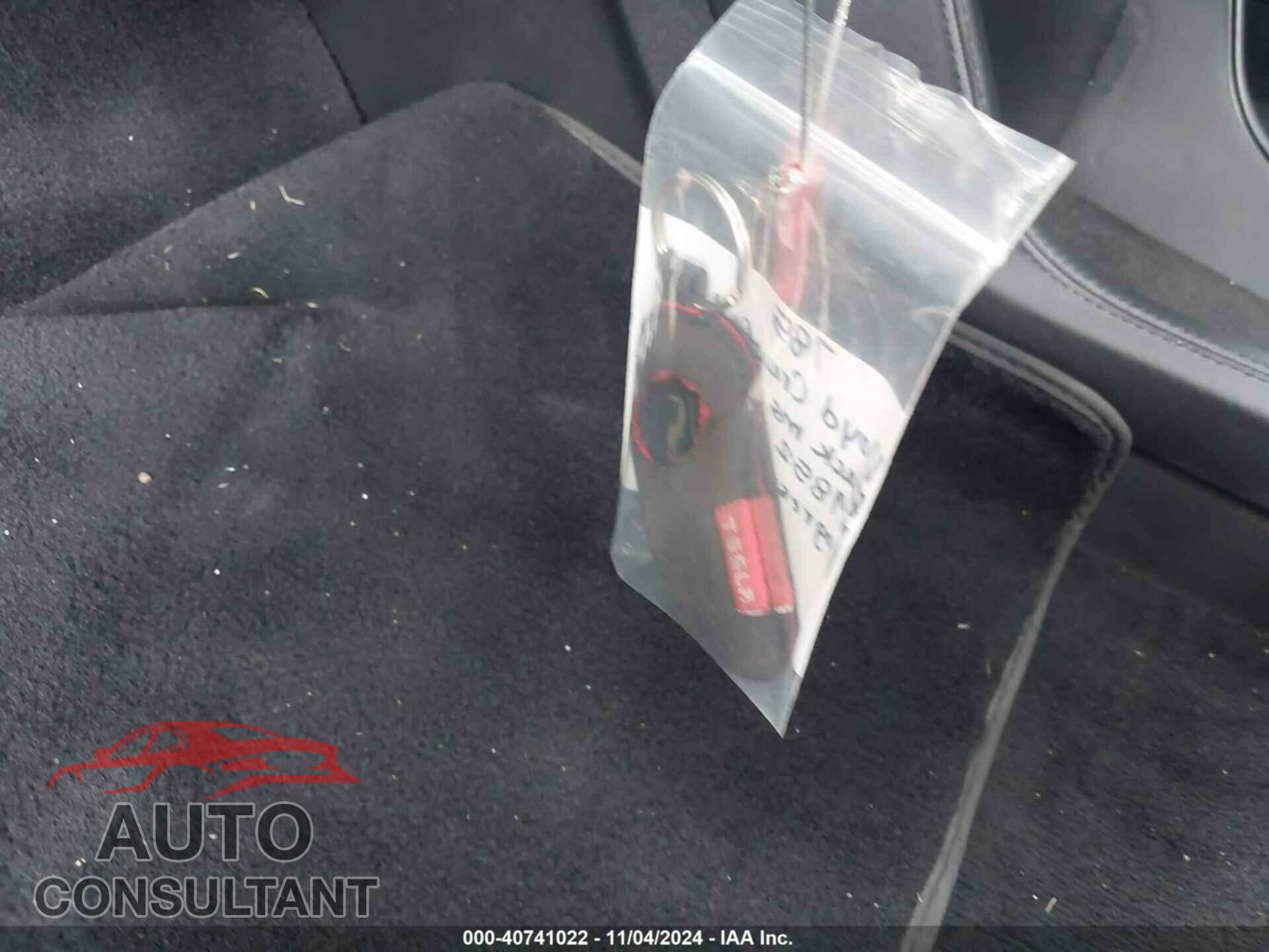 TESLA MODEL S 2013 - 5YJSA1CN3DFP19852