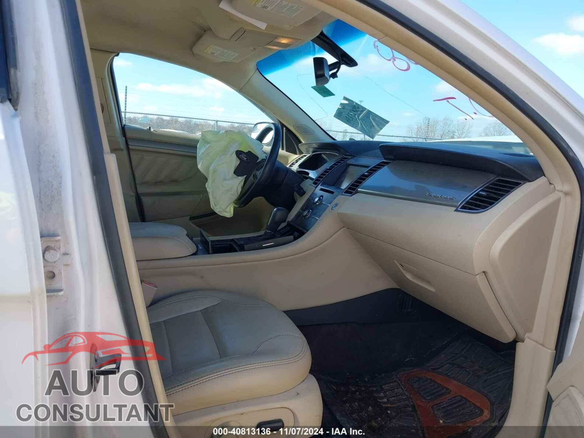 FORD TAURUS 2013 - 1FAHP2E84DG170891