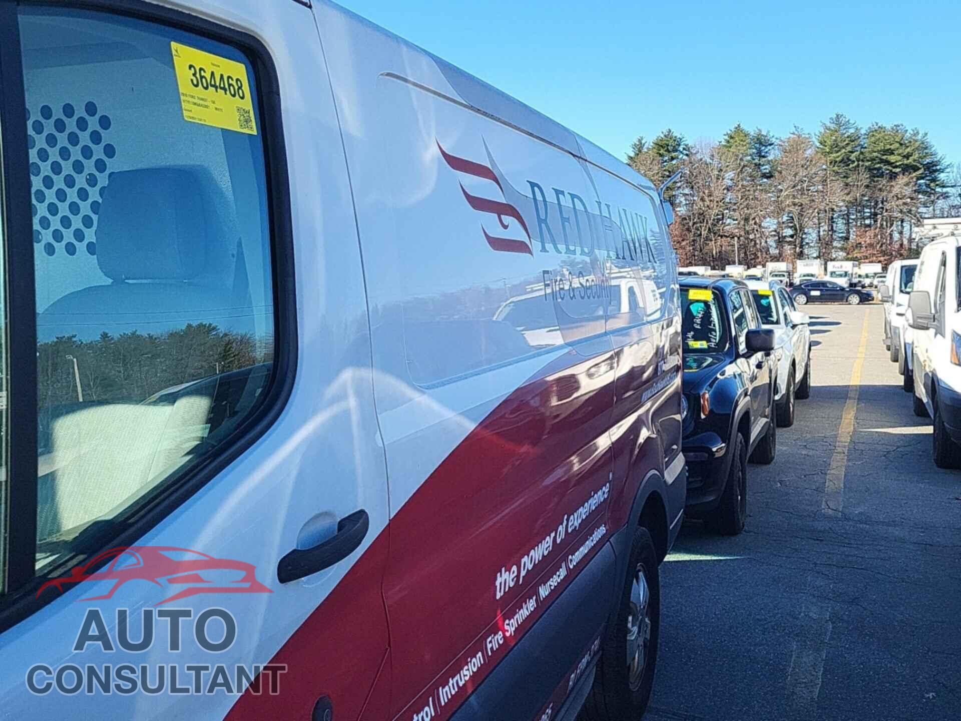 FORD TRANSIT 2018 - 1FTYE1ZM9JKA33021