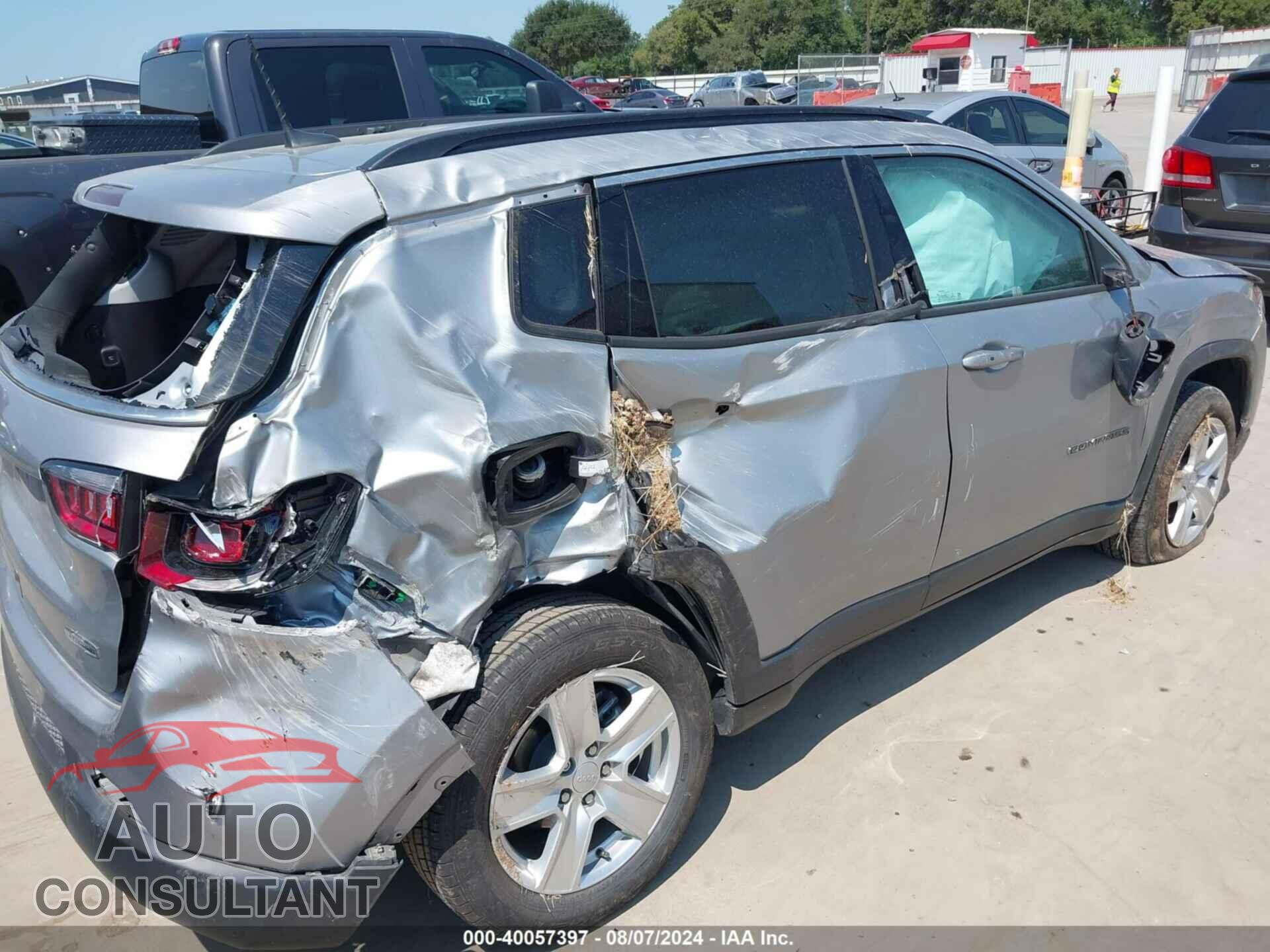 JEEP COMPASS 2022 - 3C4NJCBB0NT139929