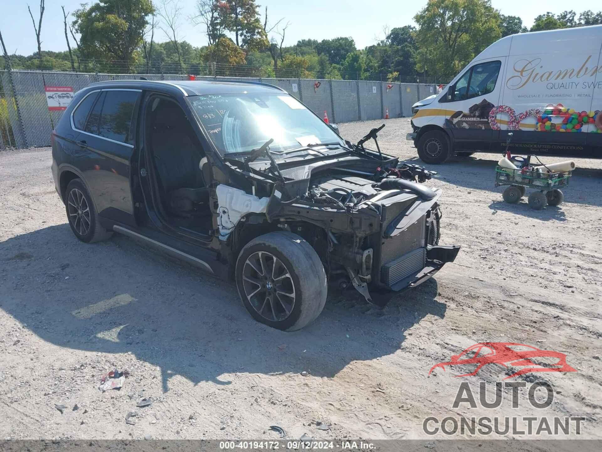 BMW X5 2018 - 5UXKR0C50JL077228