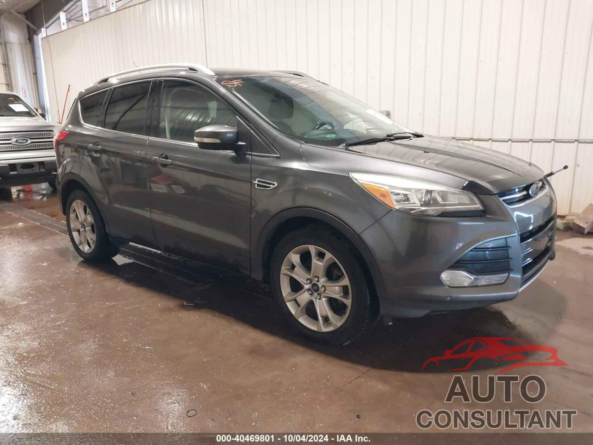 FORD ESCAPE 2016 - 1FMCU9J96GUC30028