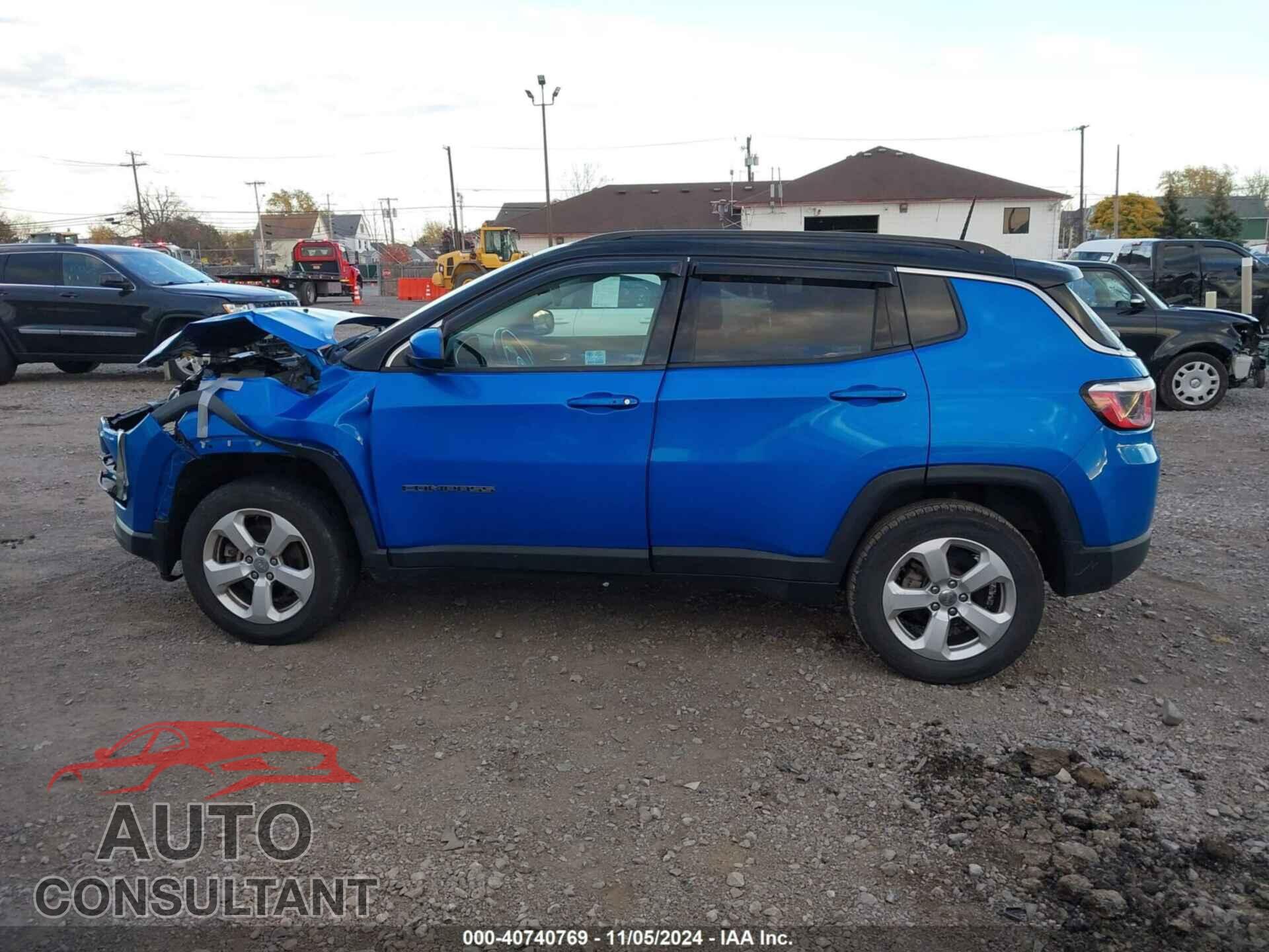 JEEP COMPASS 2018 - 3C4NJDBB8JT202162
