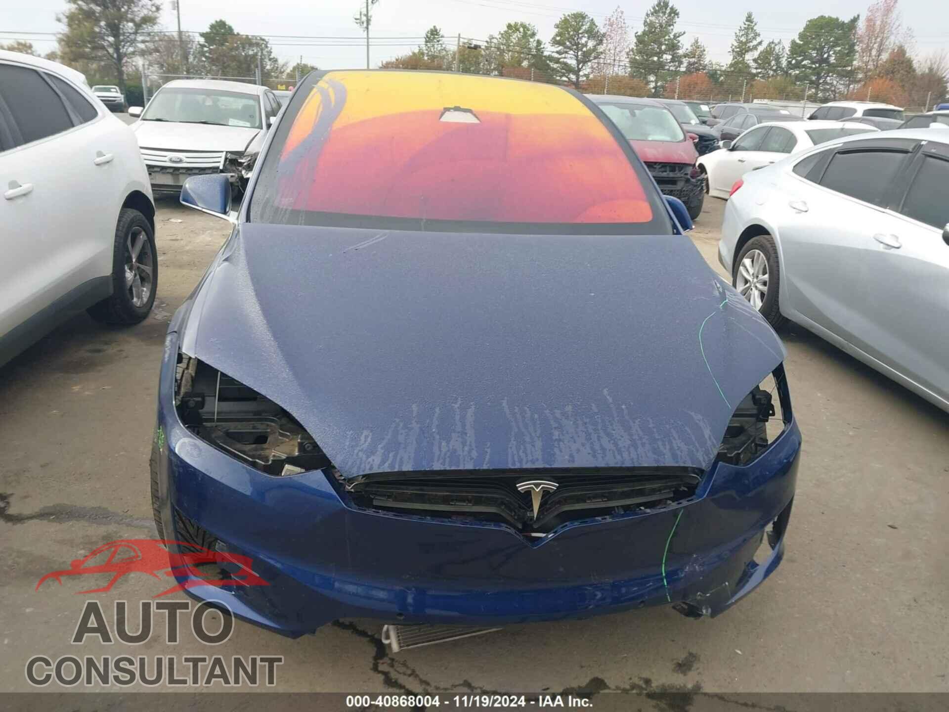 TESLA MODEL X 2018 - 5YJXCBE20JF133825