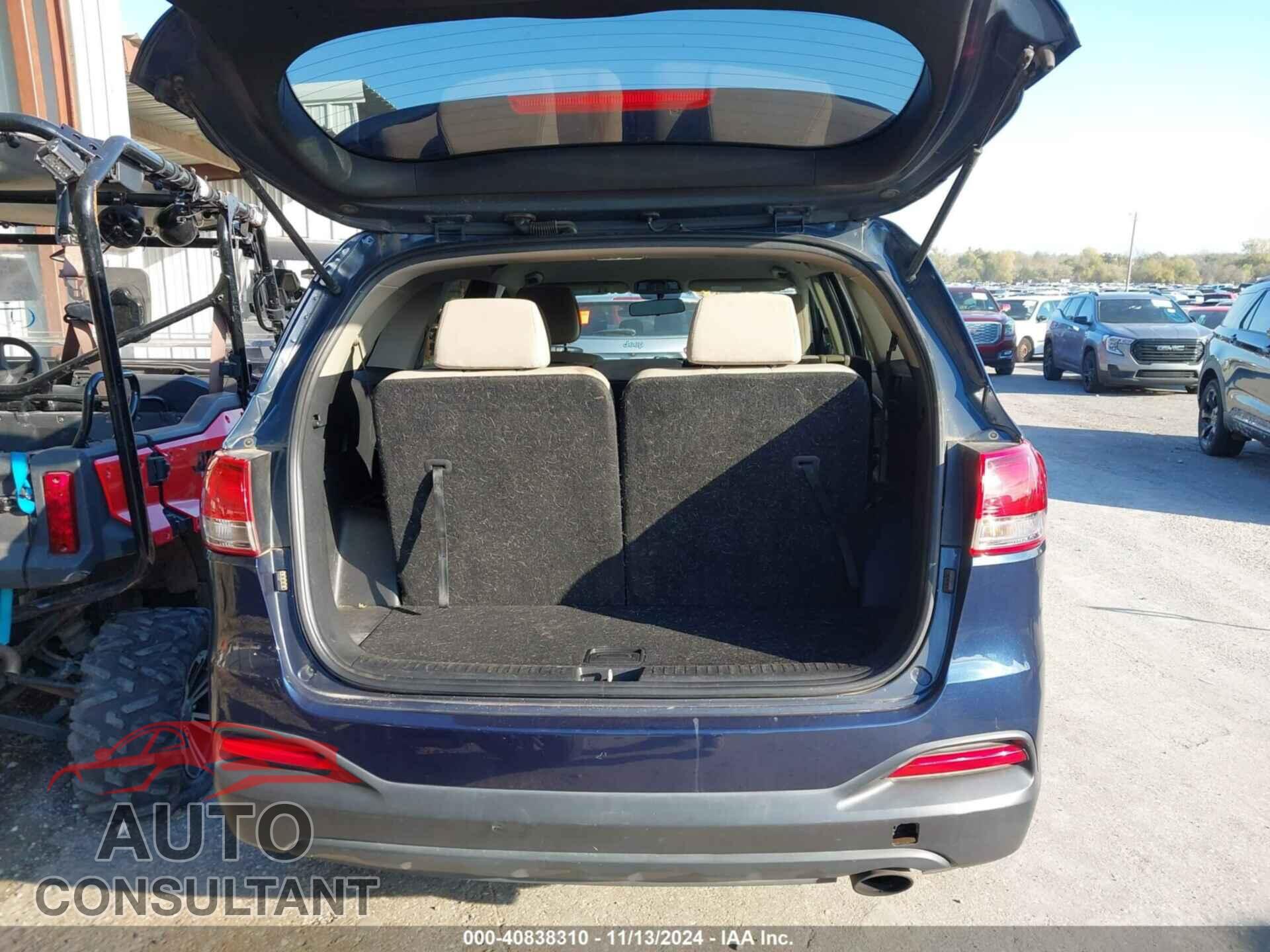 KIA SORENTO 2017 - 5XYPGDA50HG191419