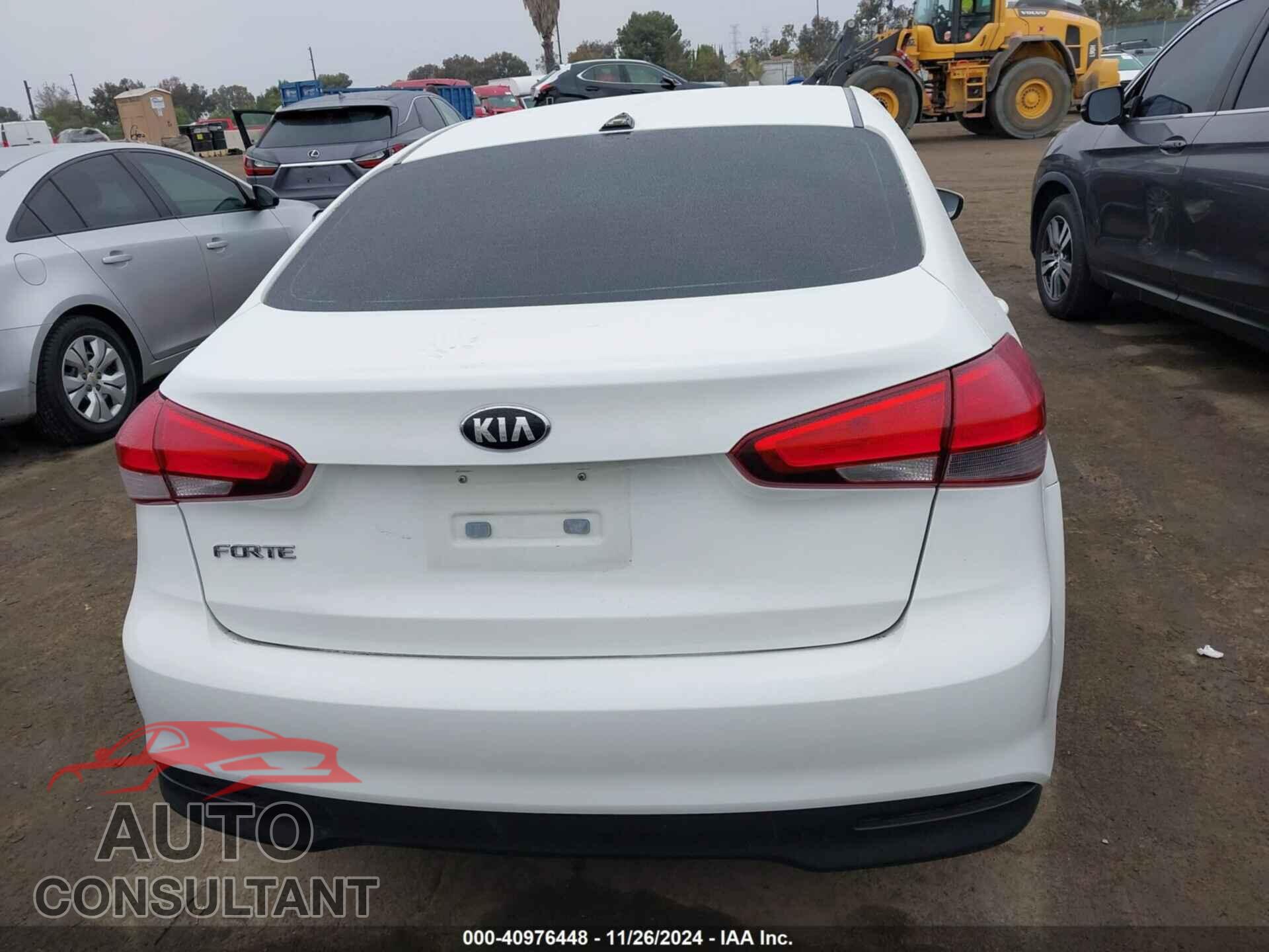 KIA FORTE 2017 - 3KPFK4A74HE098055
