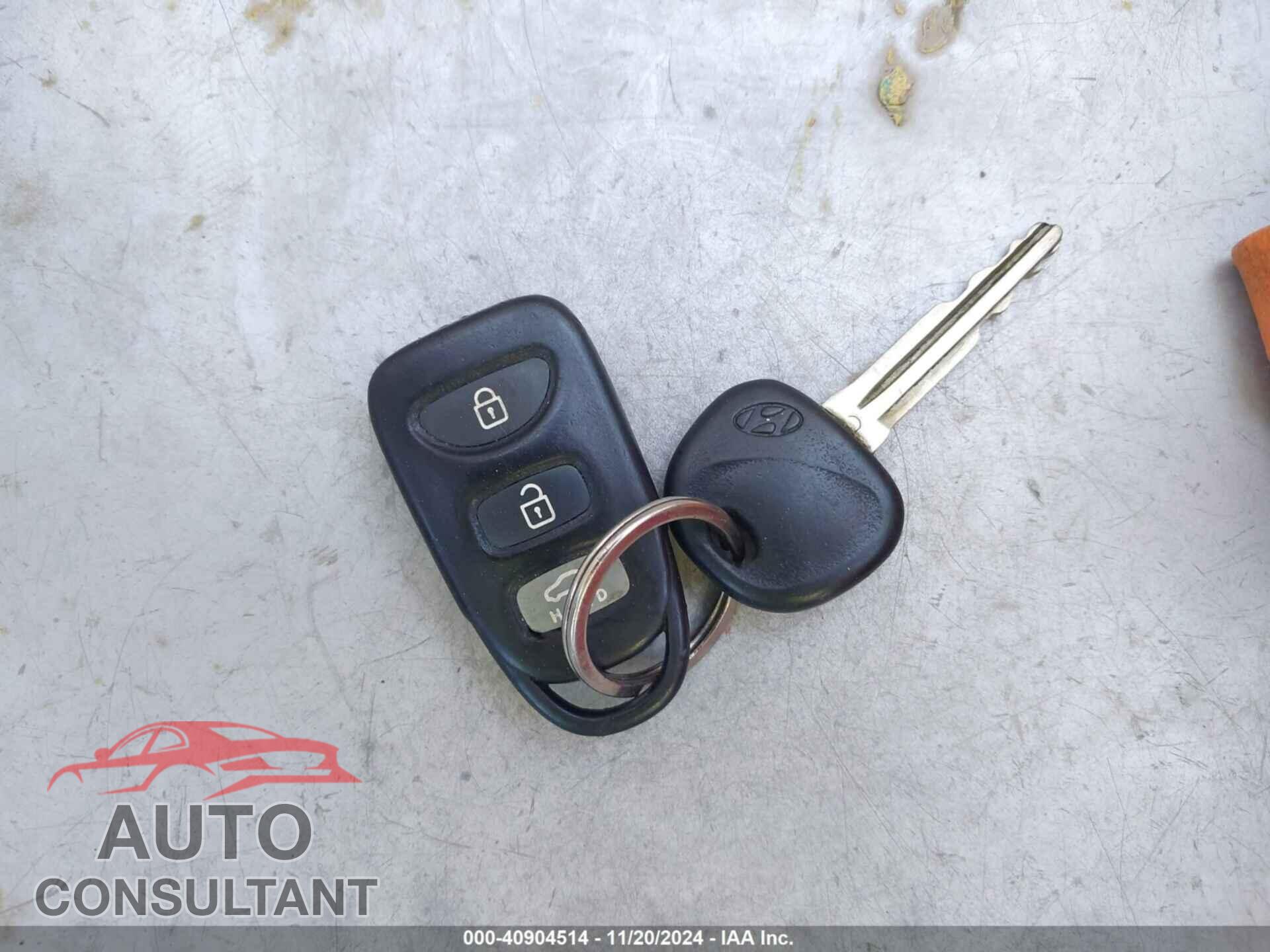 HYUNDAI GENESIS 2012 - KMHHT6KD3CU072400