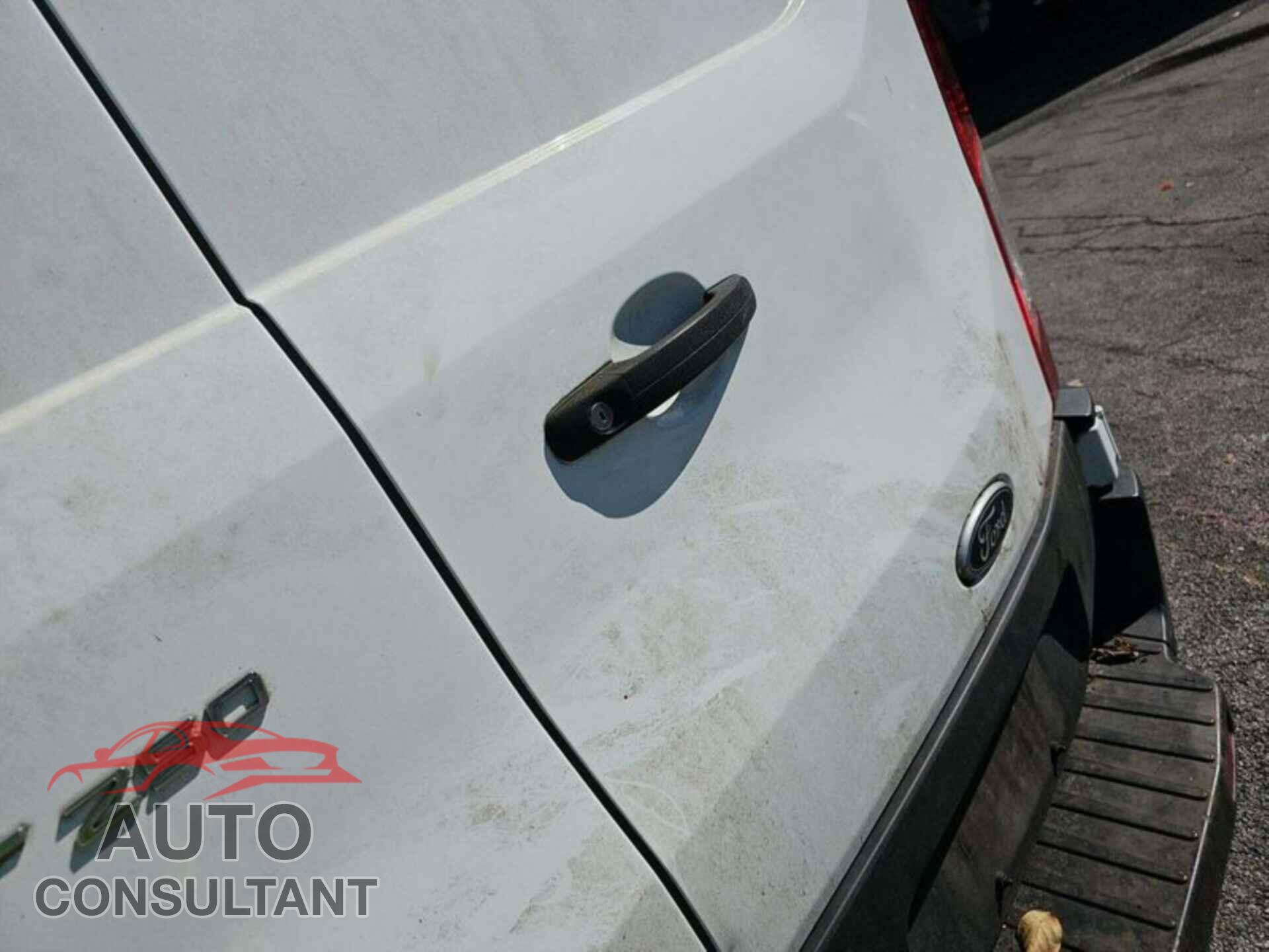 FORD TRANSIT 2019 - 1FTYR1YM6KKB72269