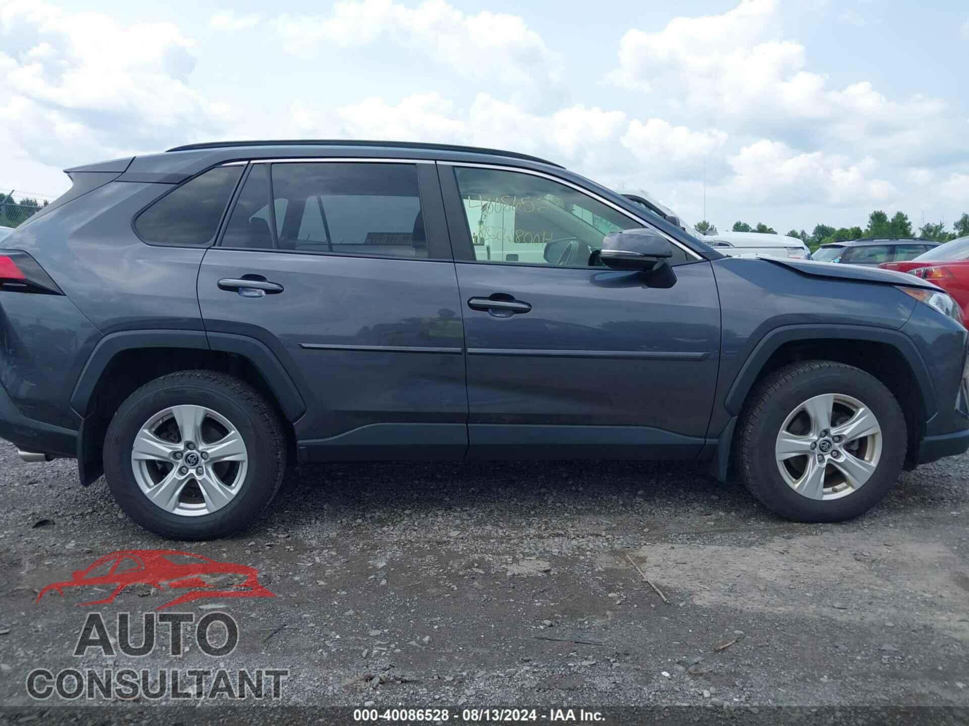 TOYOTA RAV4 2019 - JTMP1RFV2KD017915
