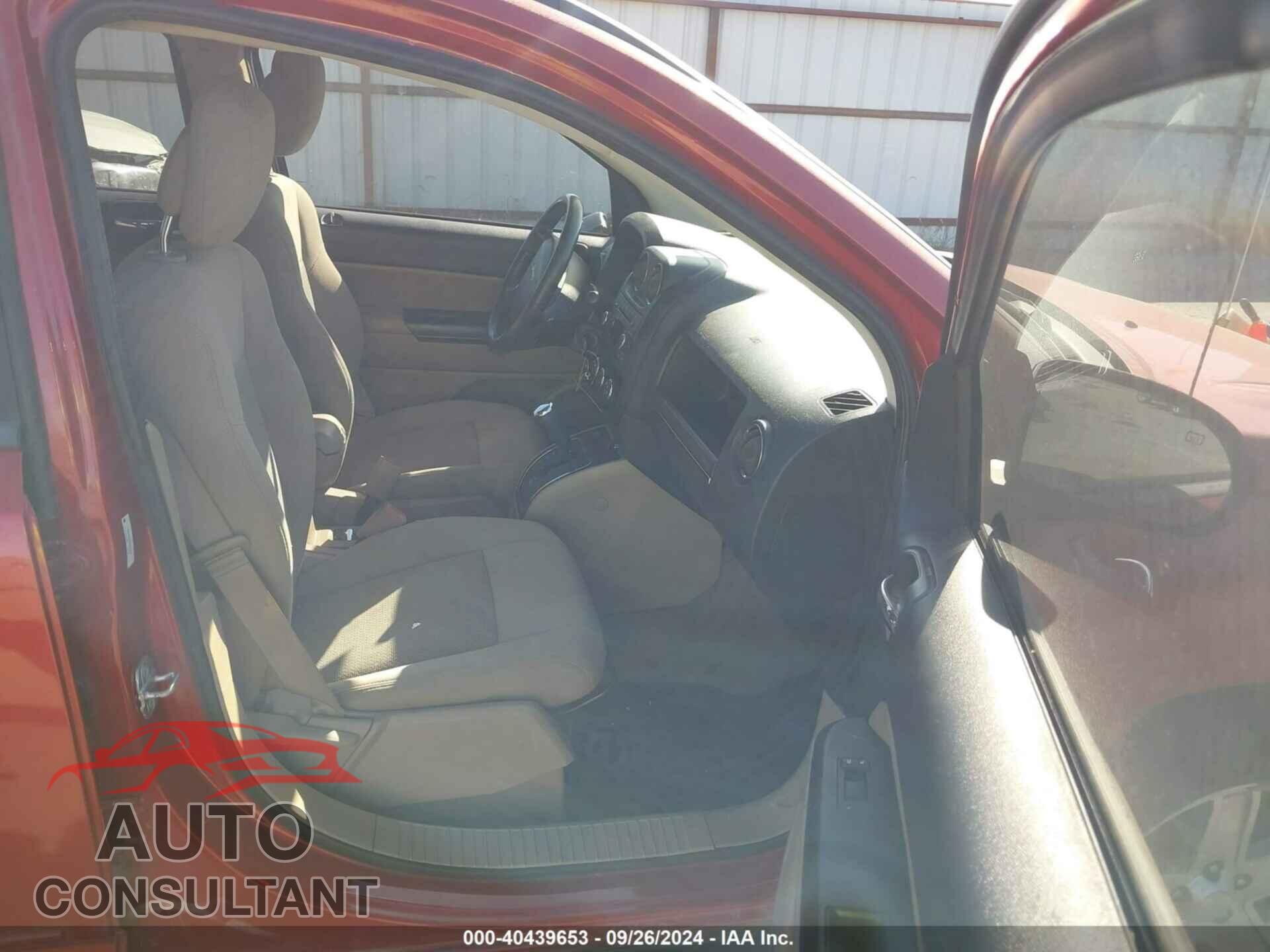 JEEP COMPASS 2010 - 1J4NF4FB3AD502025