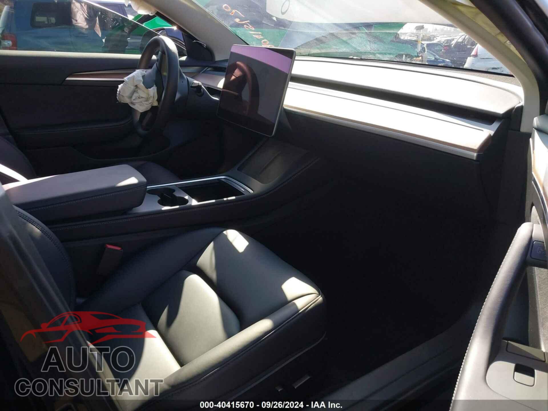 TESLA MODEL 3 2023 - 5YJ3E1EC3PF617105
