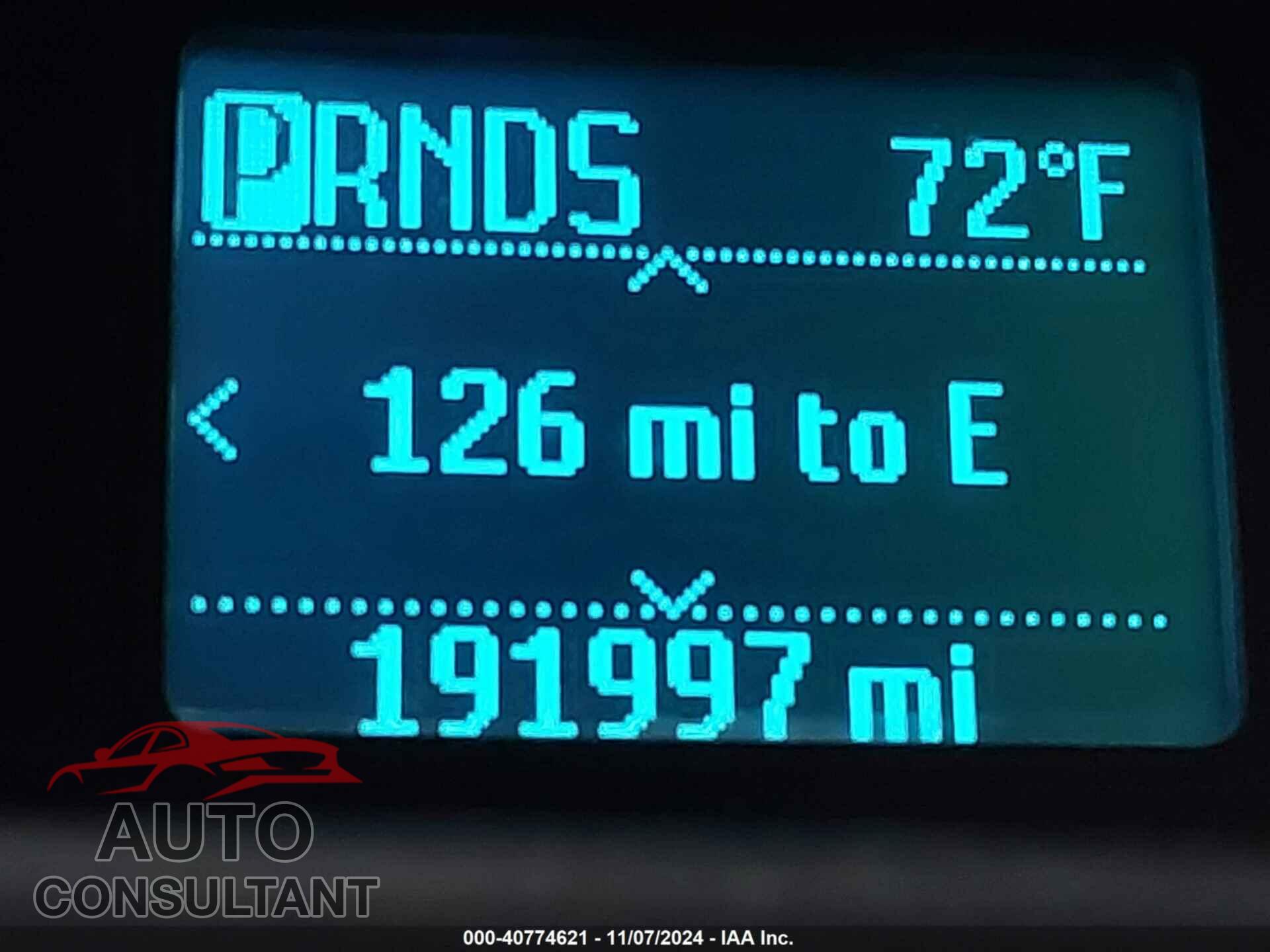 FORD TRANSIT CONNECT 2017 - NM0LS7F74H1299337