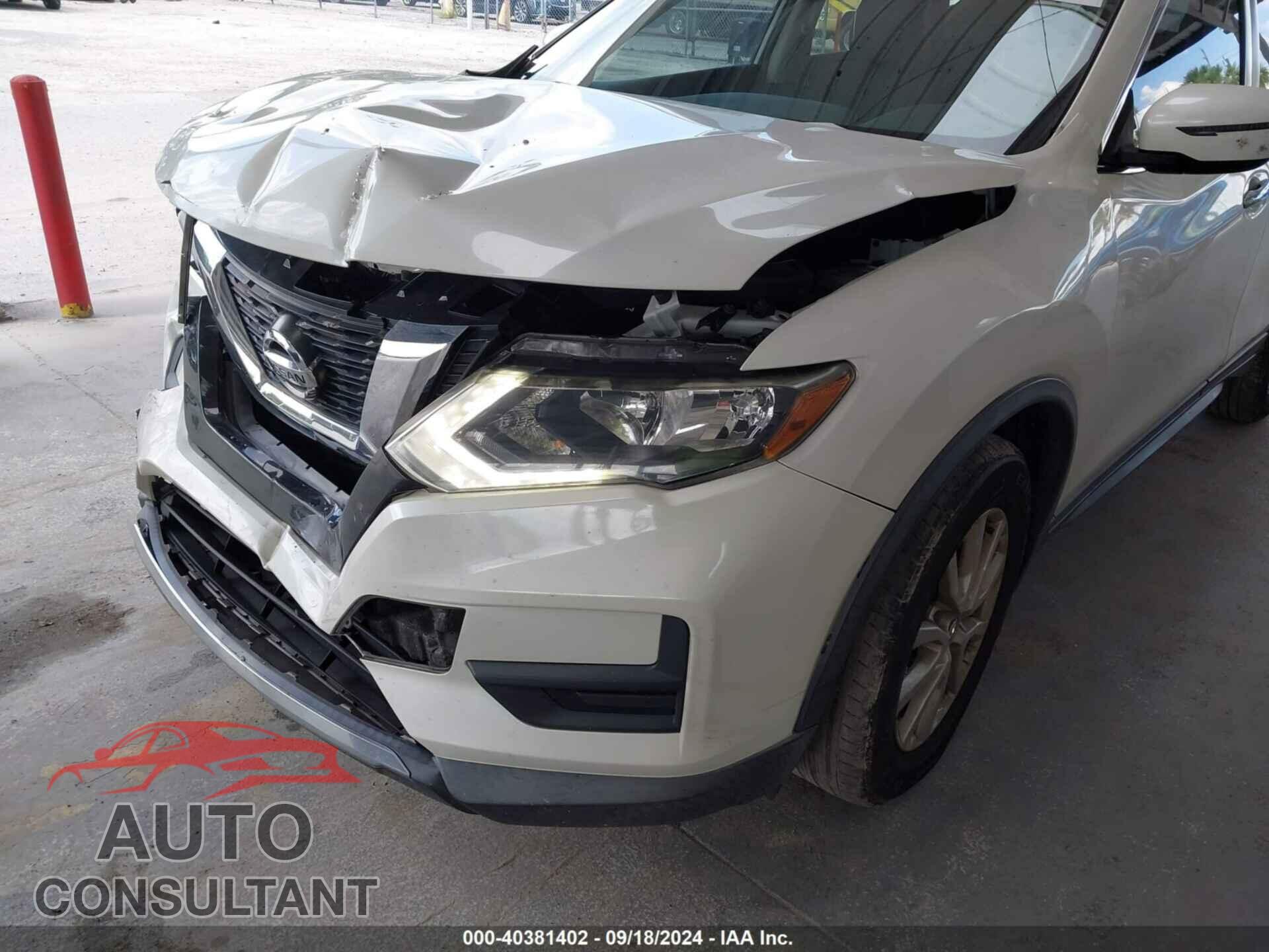 NISSAN ROGUE 2017 - KNMAT2MT3HP528338