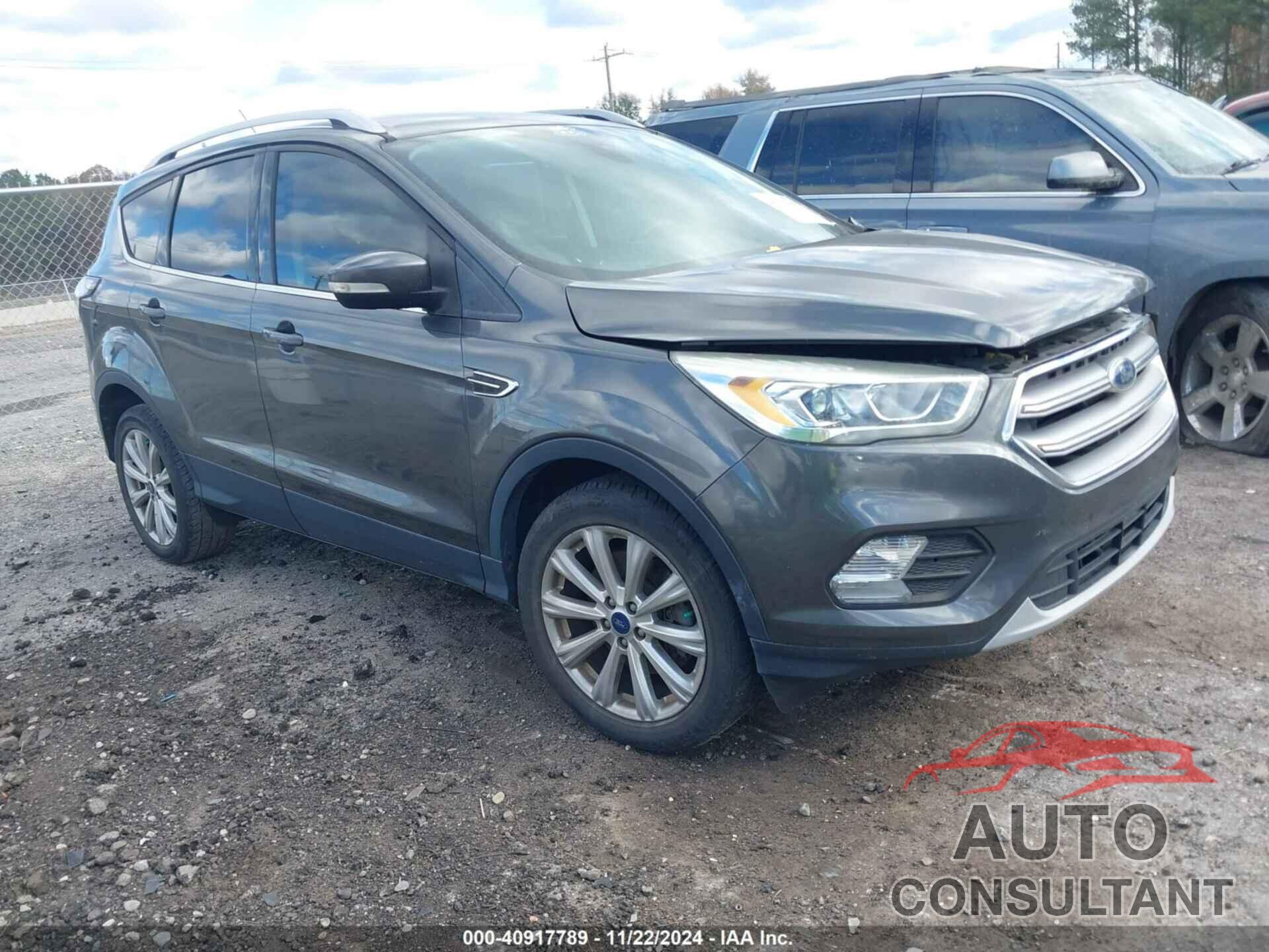 FORD ESCAPE 2017 - 1FMCU0J92HUC13269