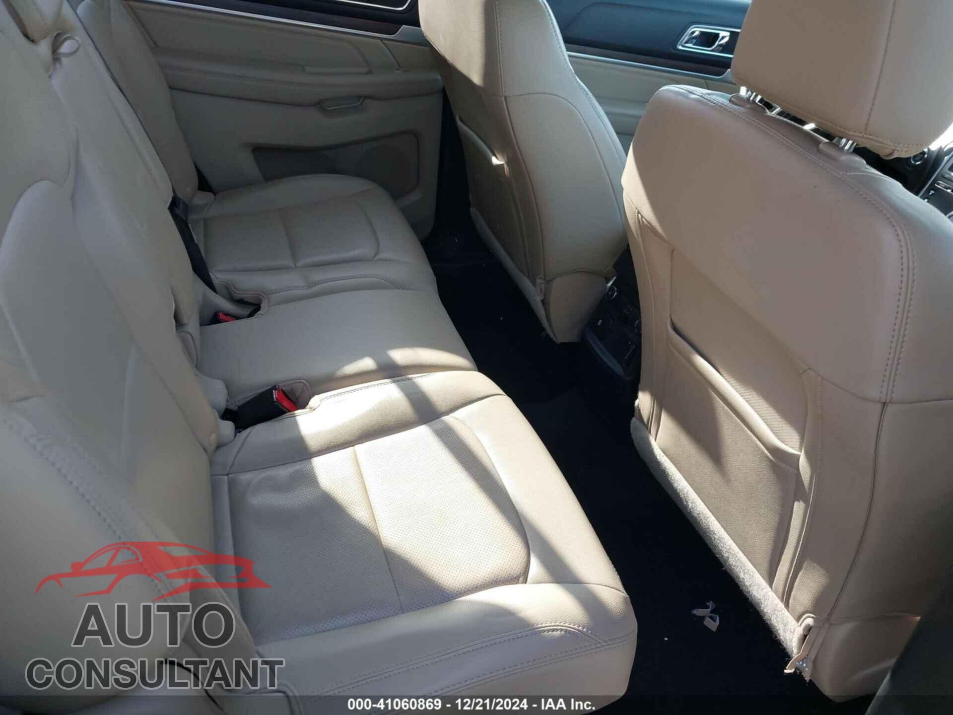 FORD EXPLORER 2017 - 1FM5K7F84HGB76294