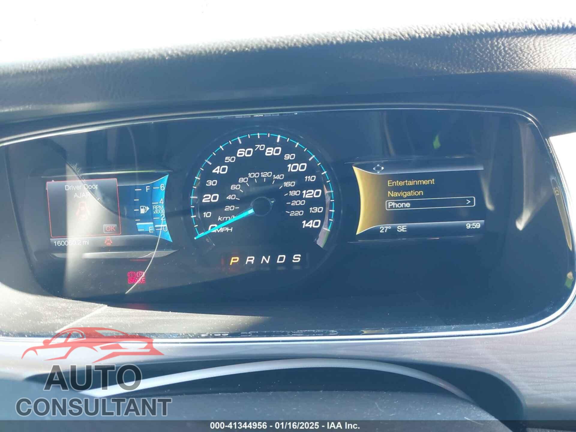 FORD TAURUS 2017 - 1FAHP2E81HG130287