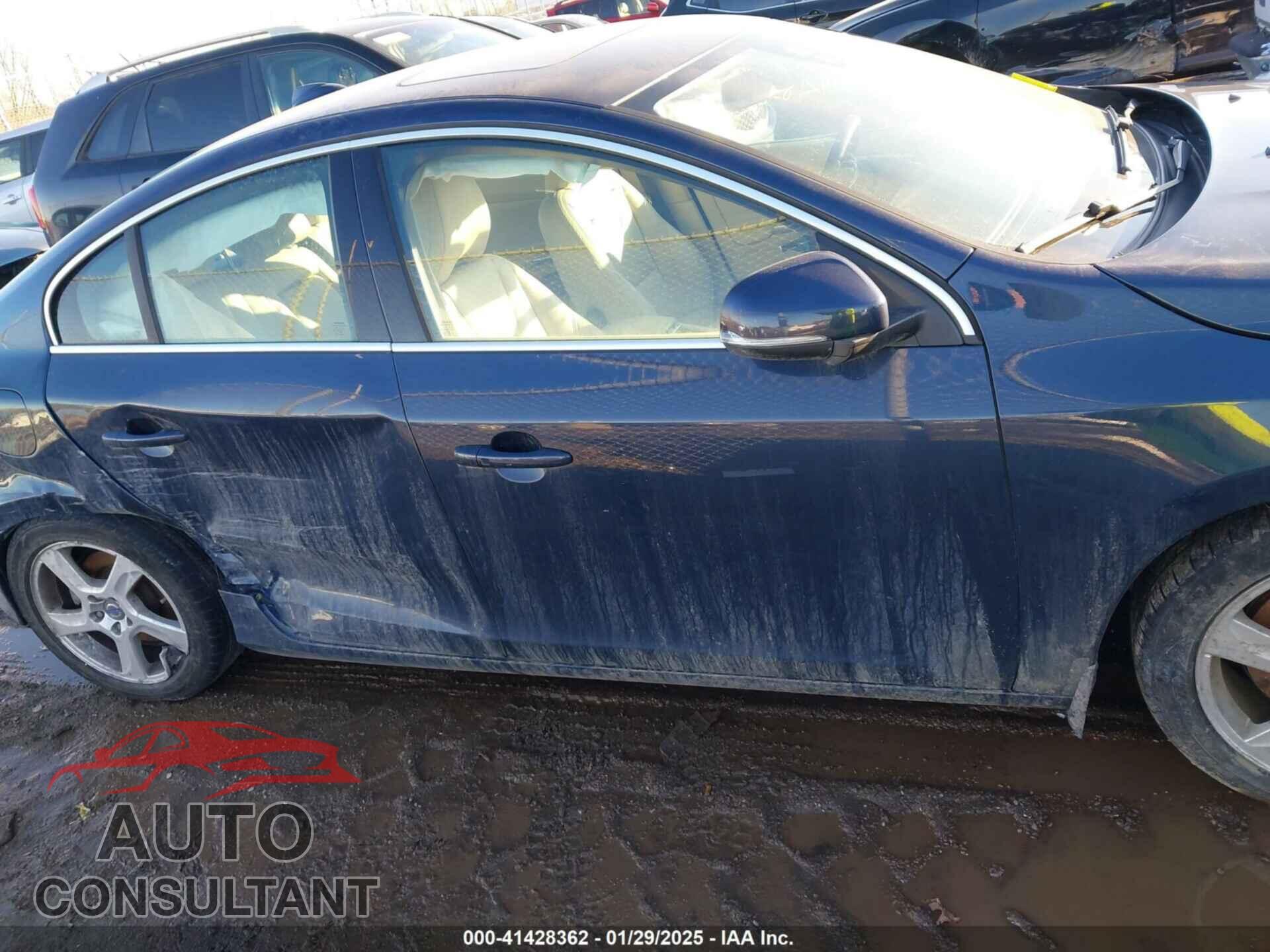 VOLVO S60 2012 - YV1622FS2C2116795