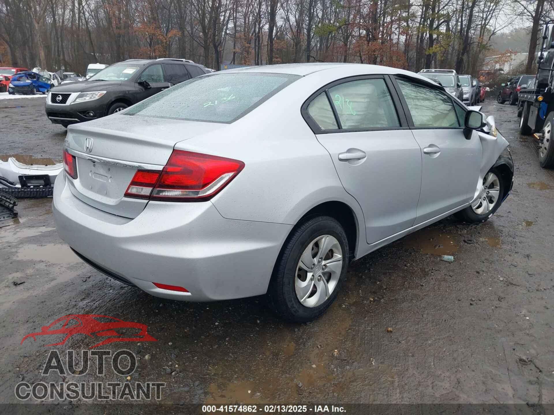HONDA CIVIC 2013 - 2HGFB2F52DH587114