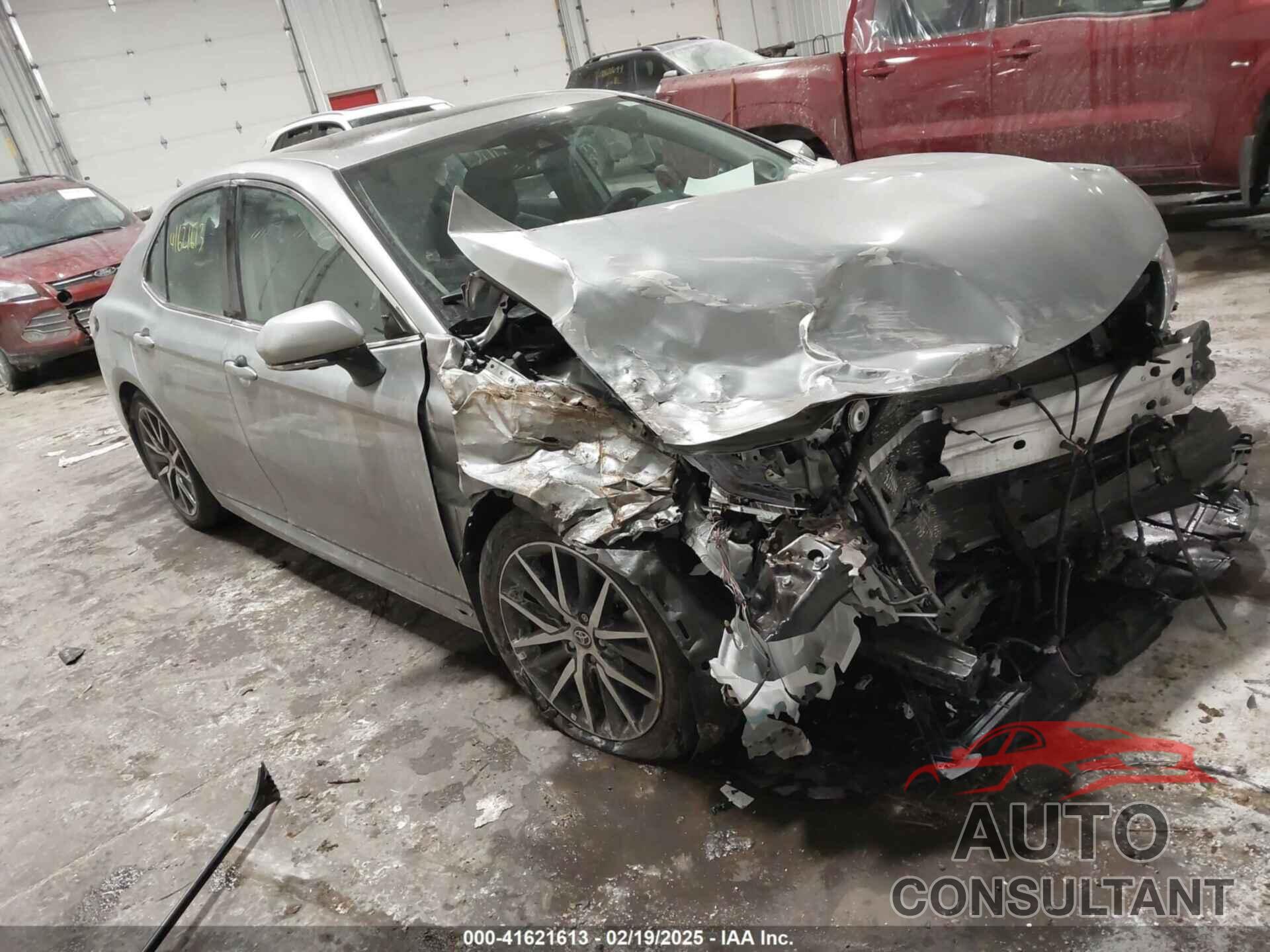 TOYOTA CAMRY HYBRID 2024 - 4T1F31AK2RU625993