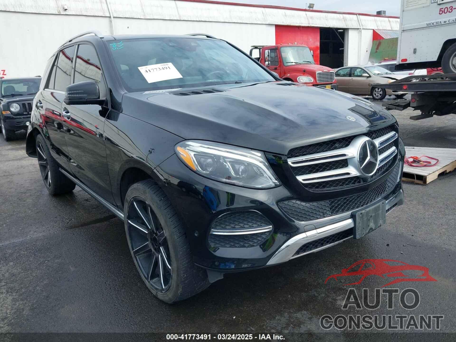MERCEDES-BENZ GLE 350 2018 - 4JGDA5HB9JB151941