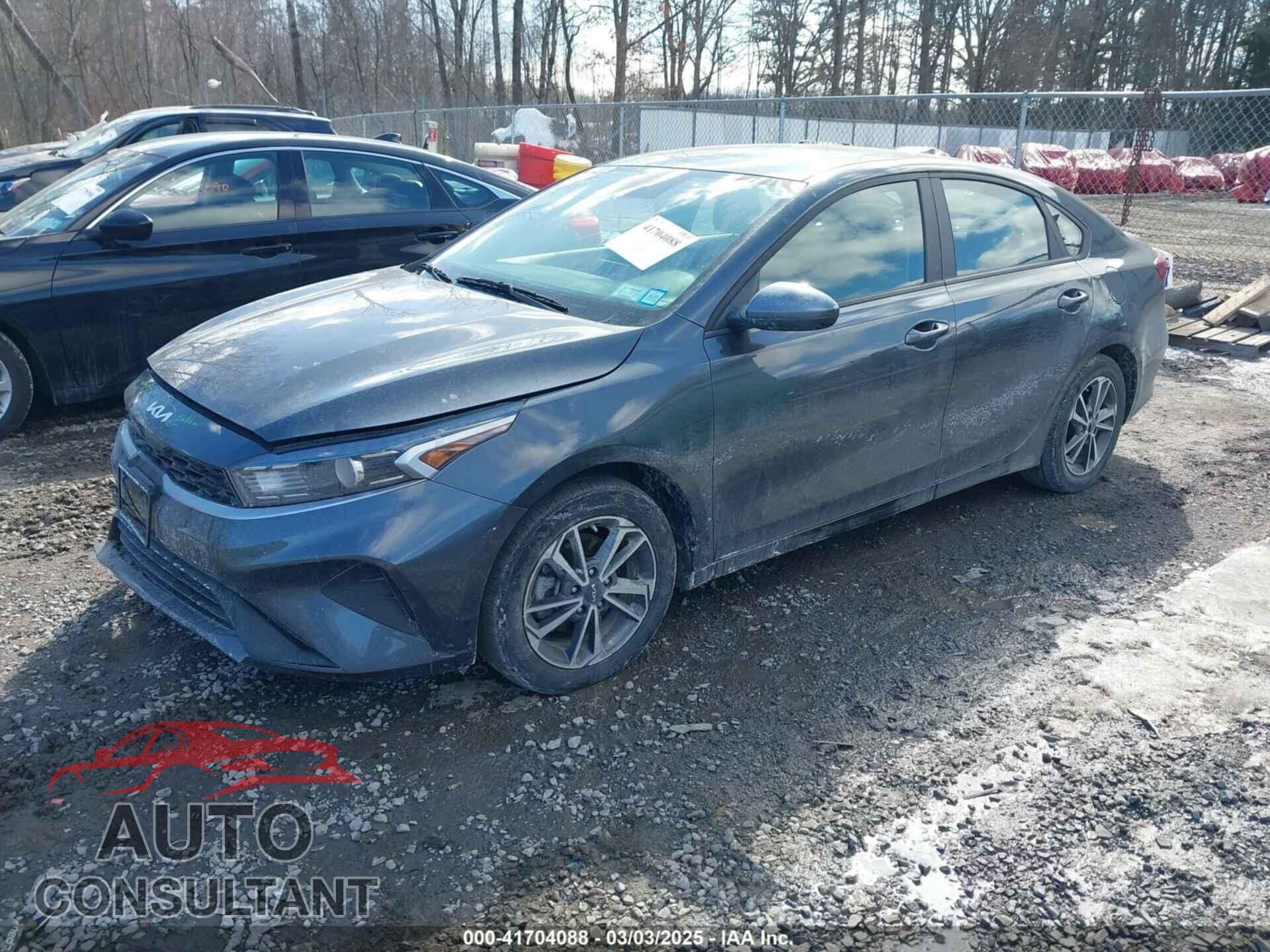 KIA FORTE 2023 - 3KPF24AD0PE525316