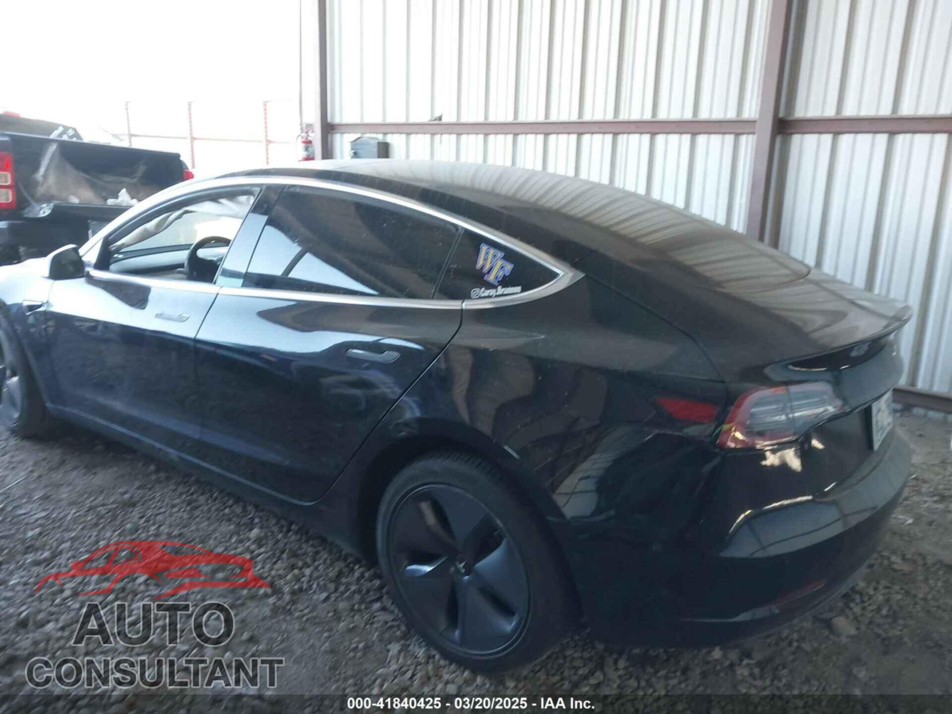 TESLA MODEL 3 2019 - 5YJ3E1EA4KF399151