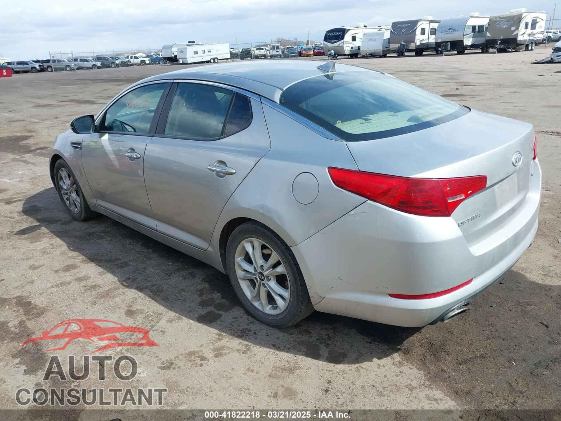 KIA OPTIMA 2011 - KNAGN4A70B5076758